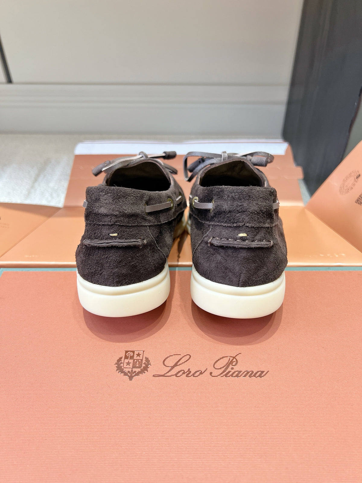 Classic Suede Boat Loafers – Casual Lace-Up Deck Shoes