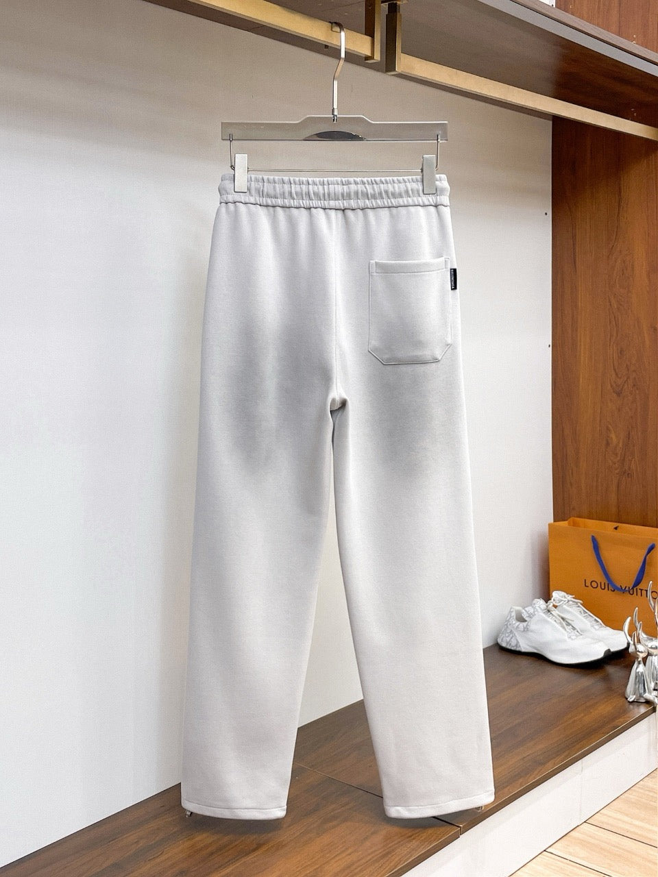 Sweatpant 102