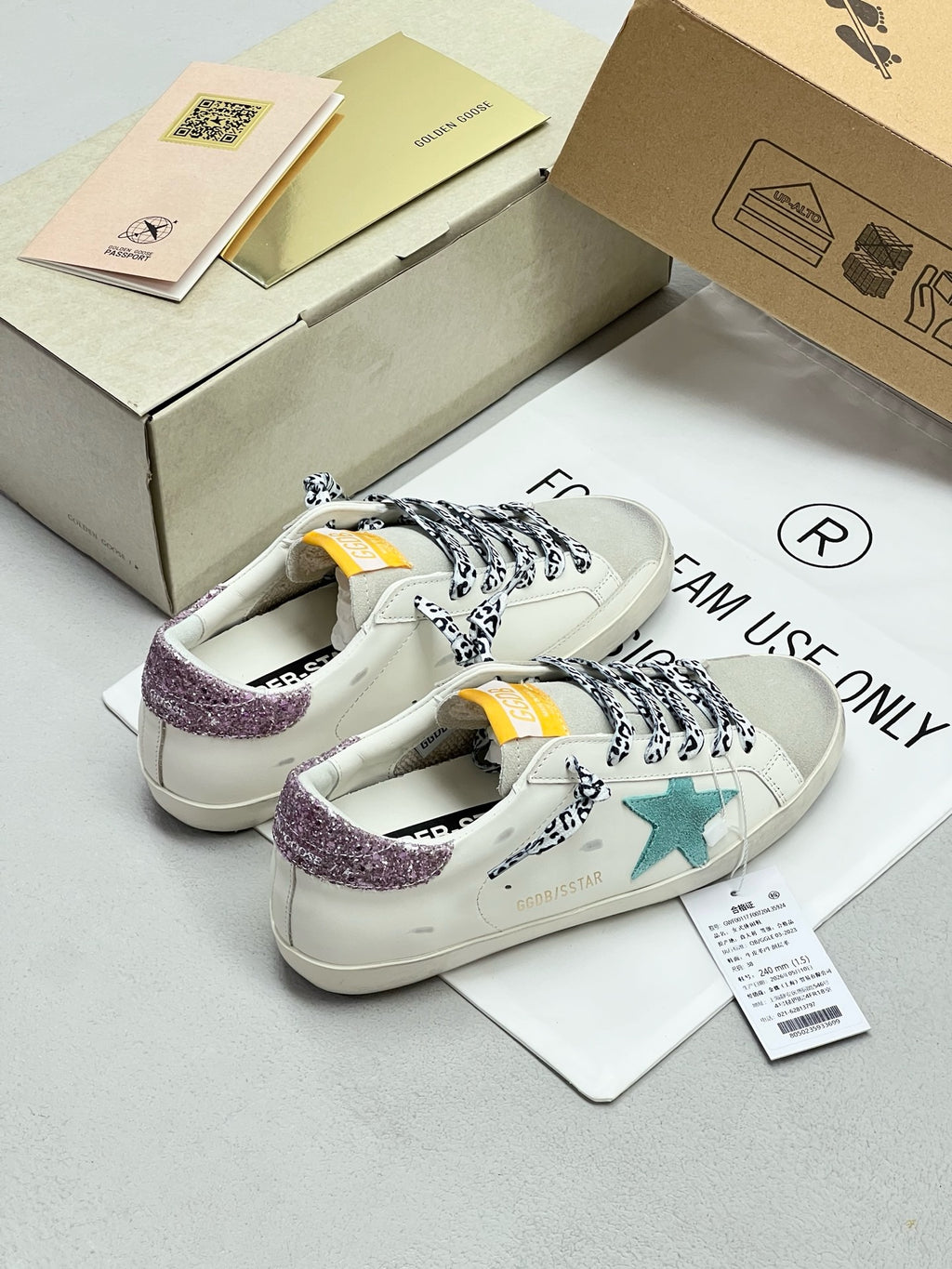 G.G Sneaker 111