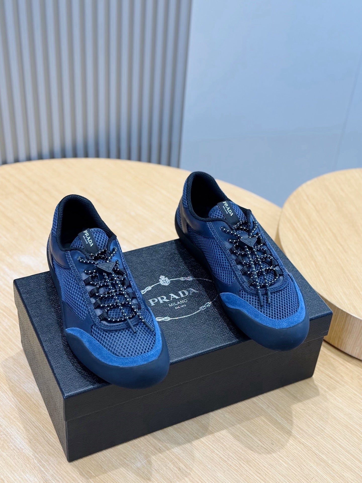 Sneaker 121