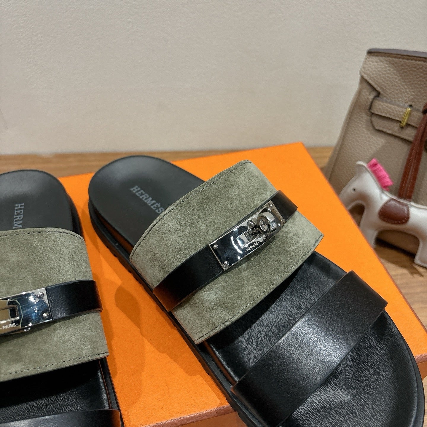 Leather Slipper