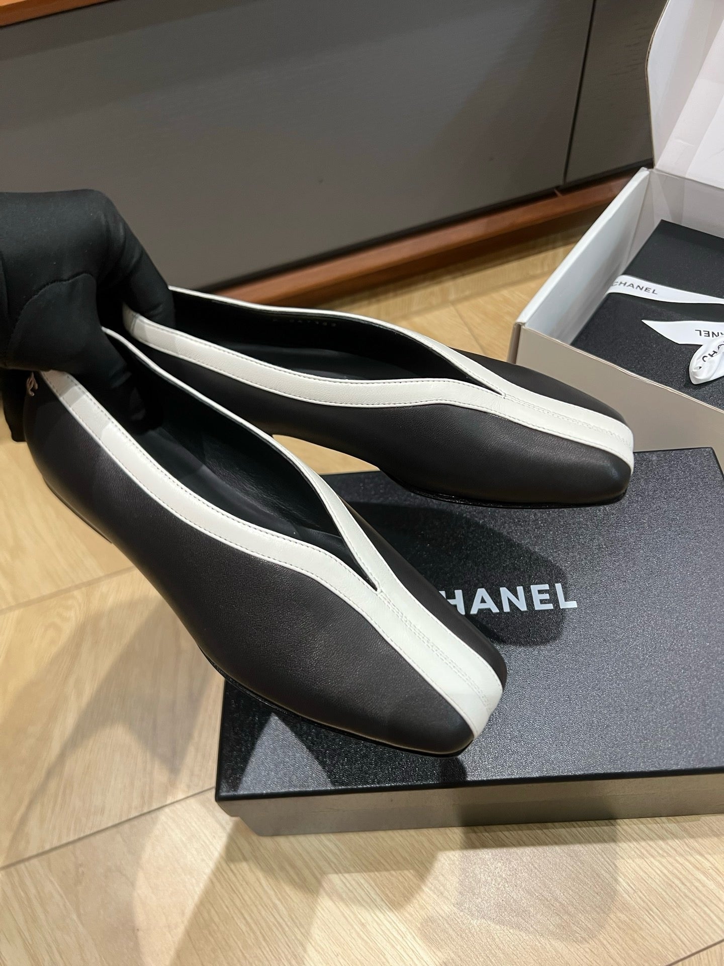 Lambskin & Patent Calfskin