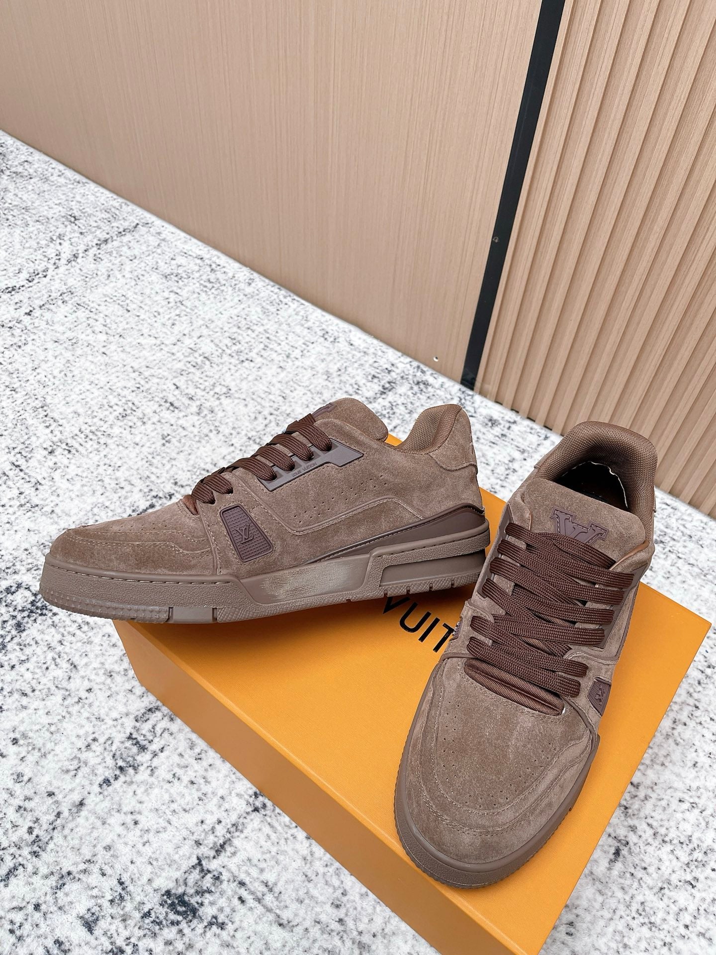 Trainer Sneaker 111