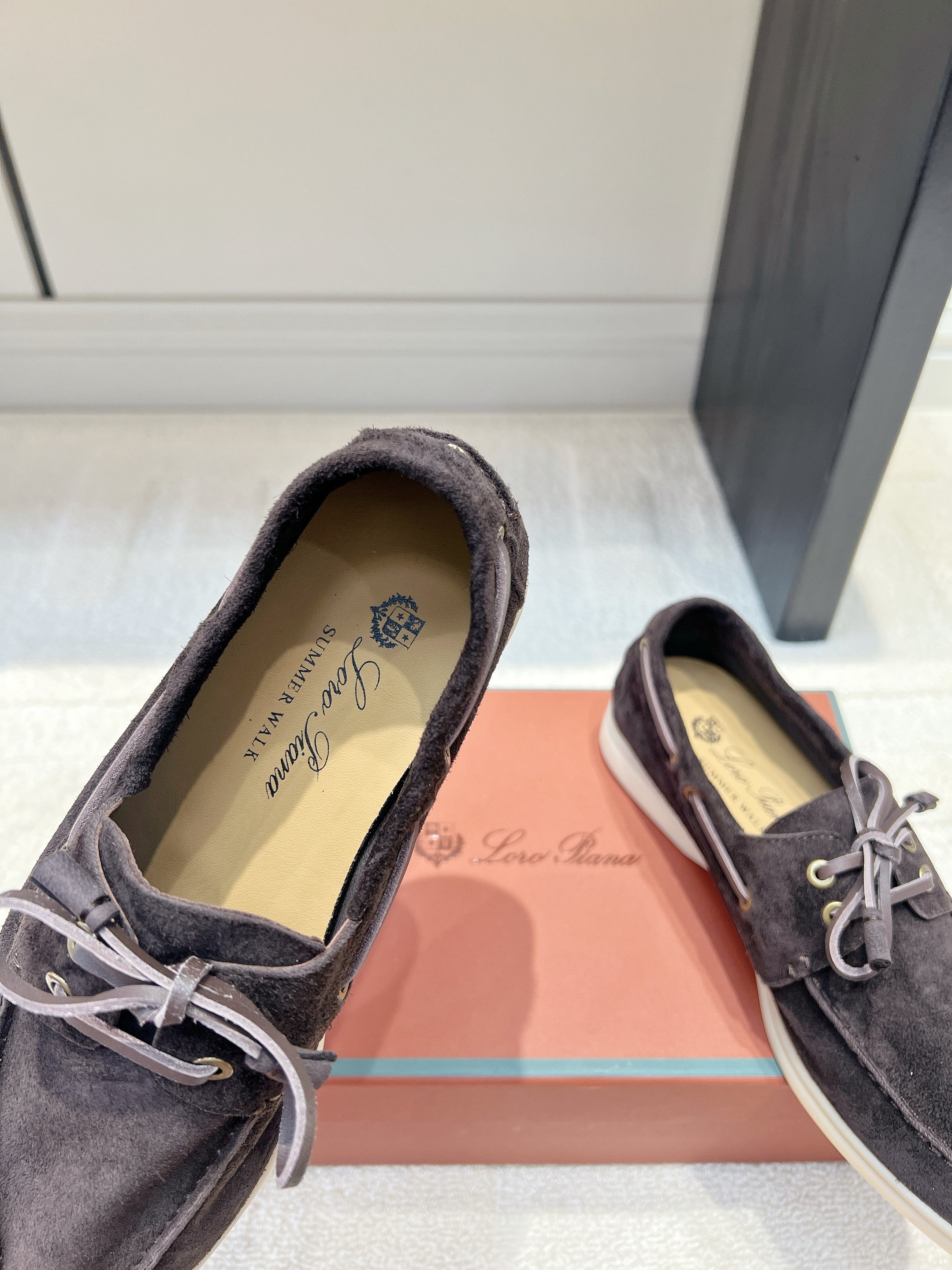 Classic Suede Boat Loafers – Casual Lace-Up Deck Shoes