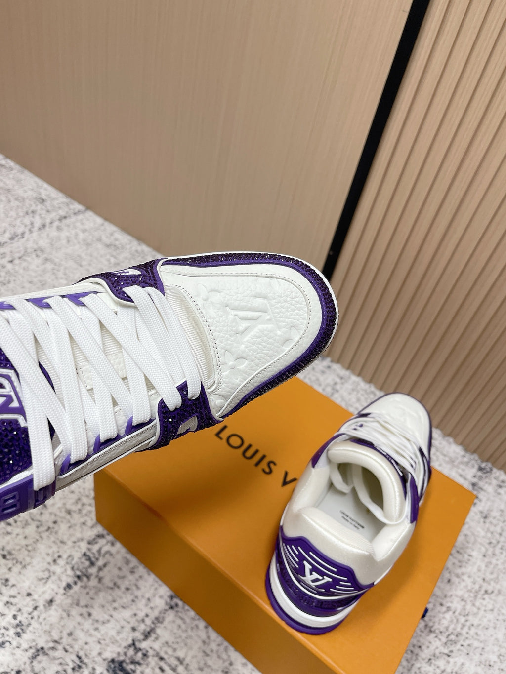 Trainer Sneaker 108