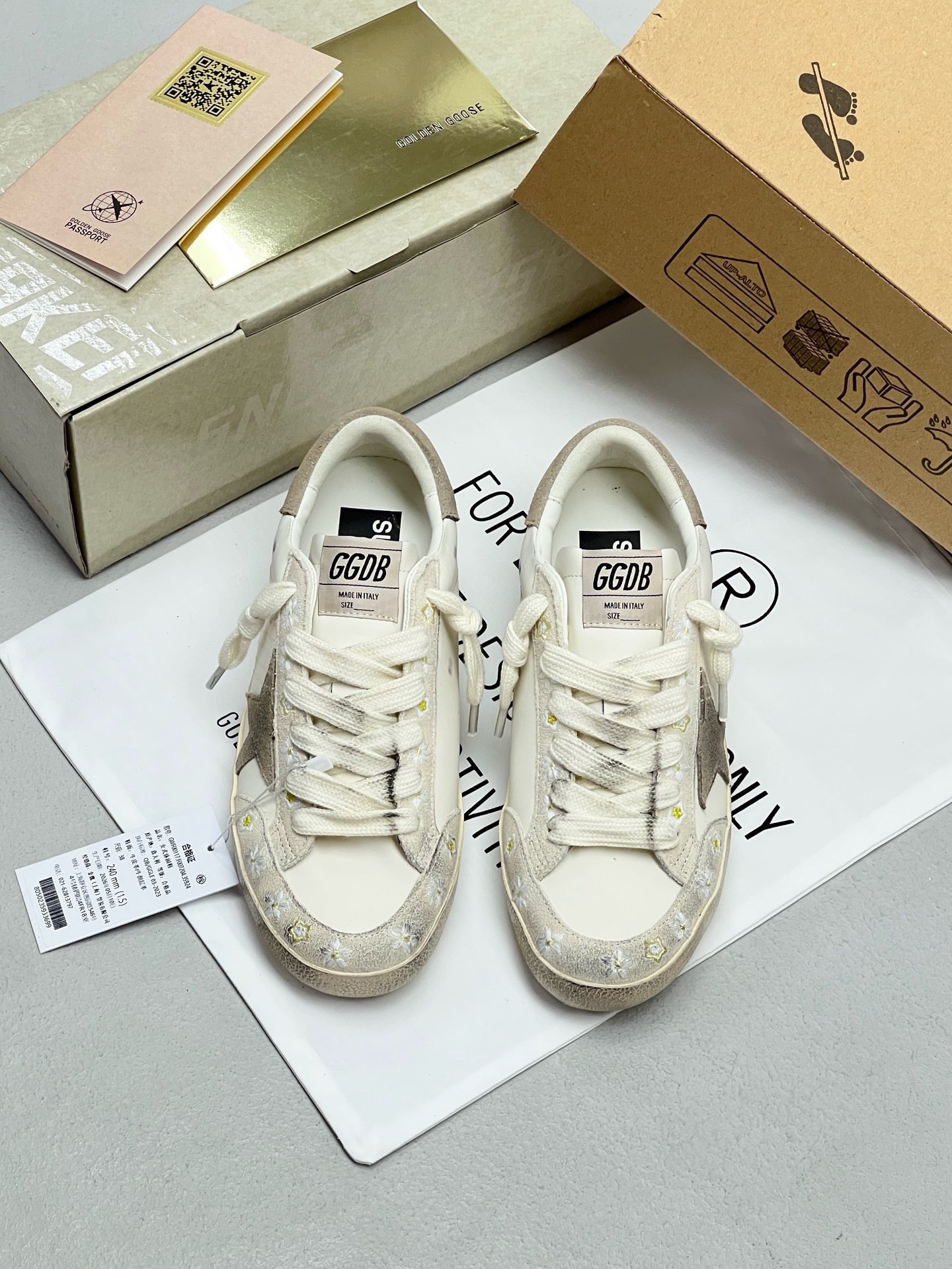 G.G Sneaker 107