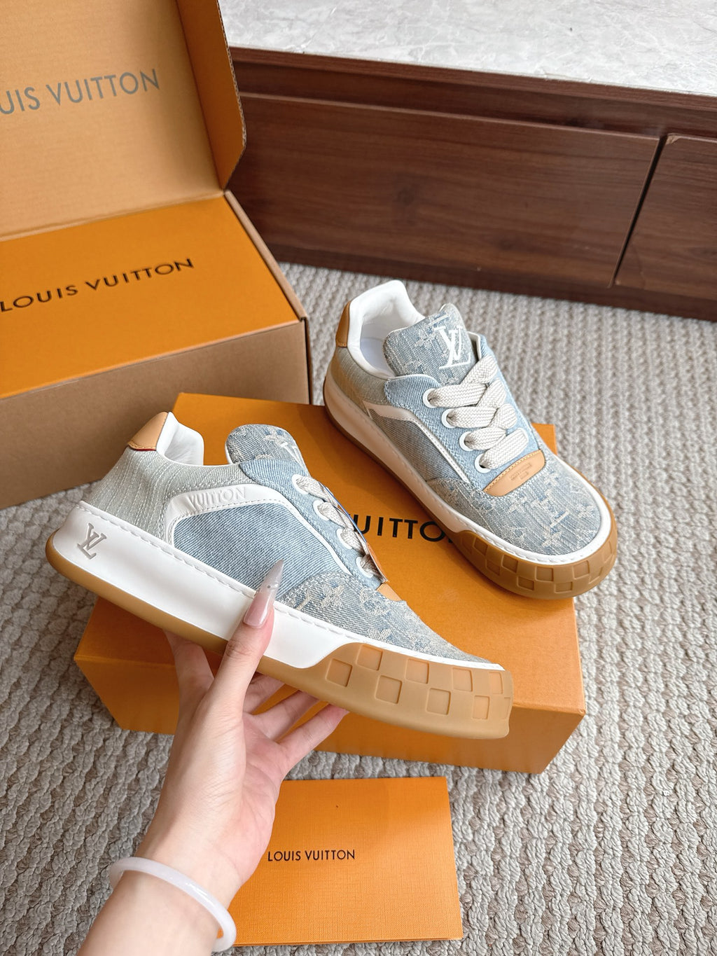 Trainer Sneaker 107