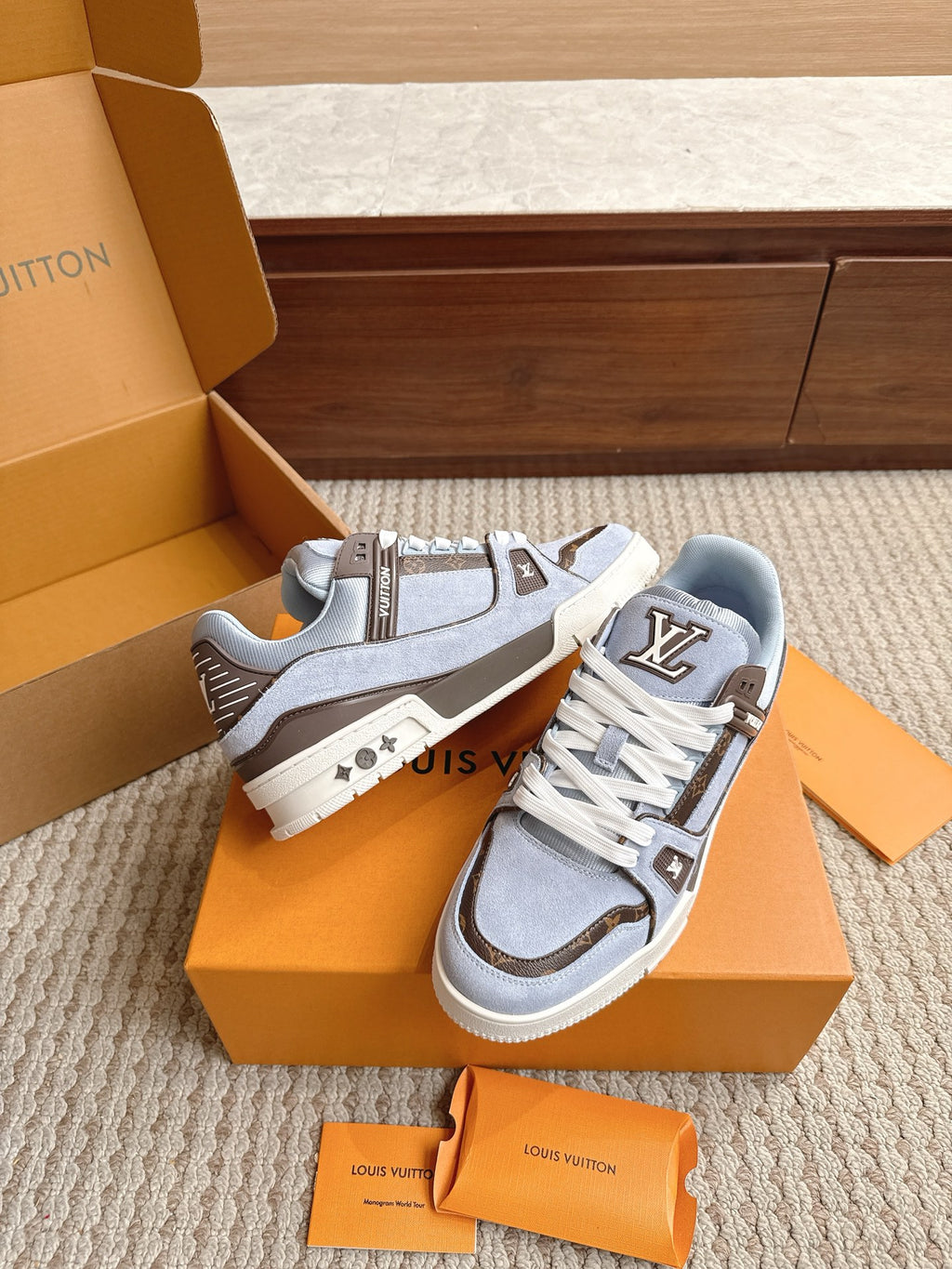 Trainer Sneaker 105
