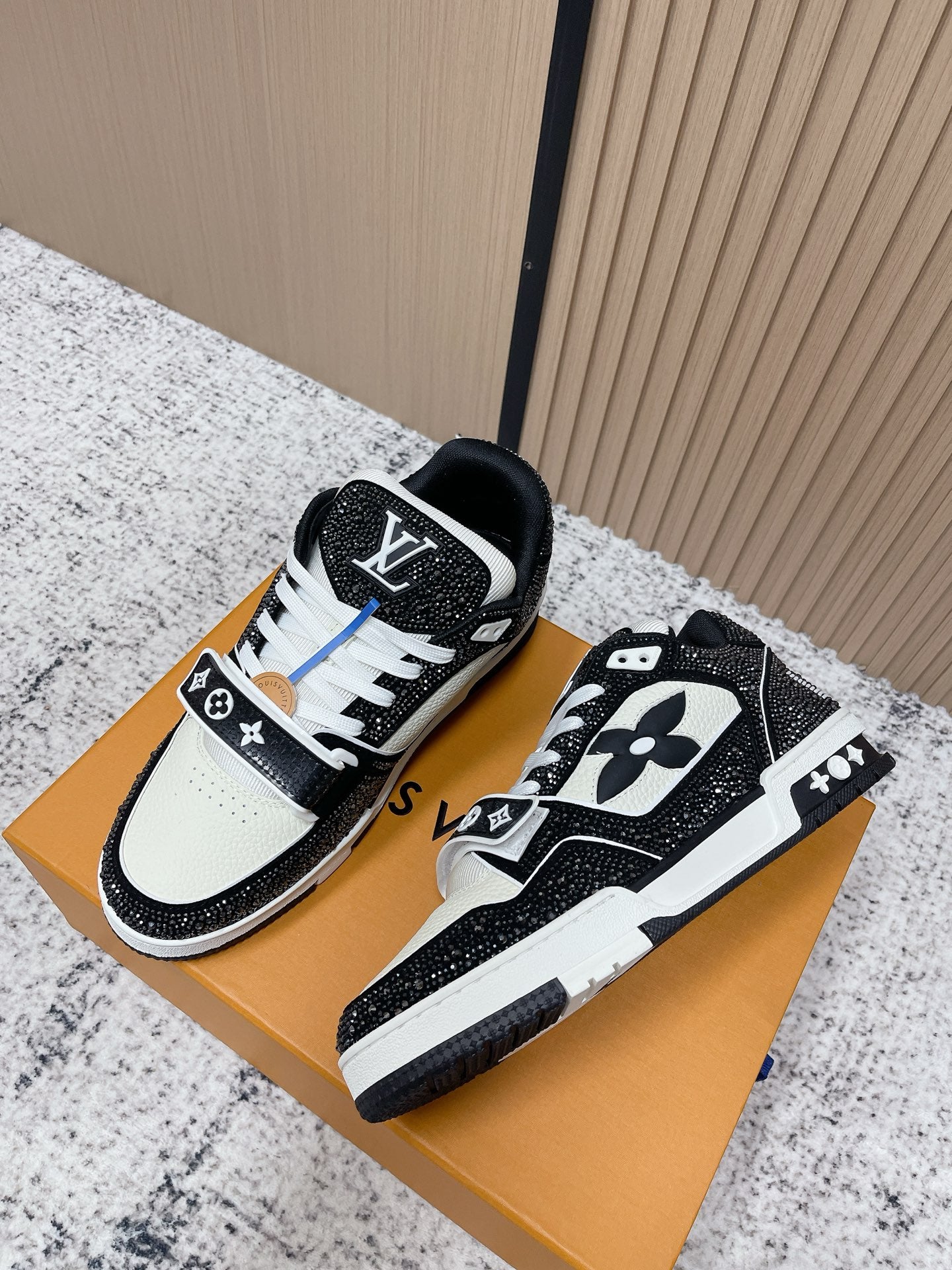 Trainer Sneaker 109