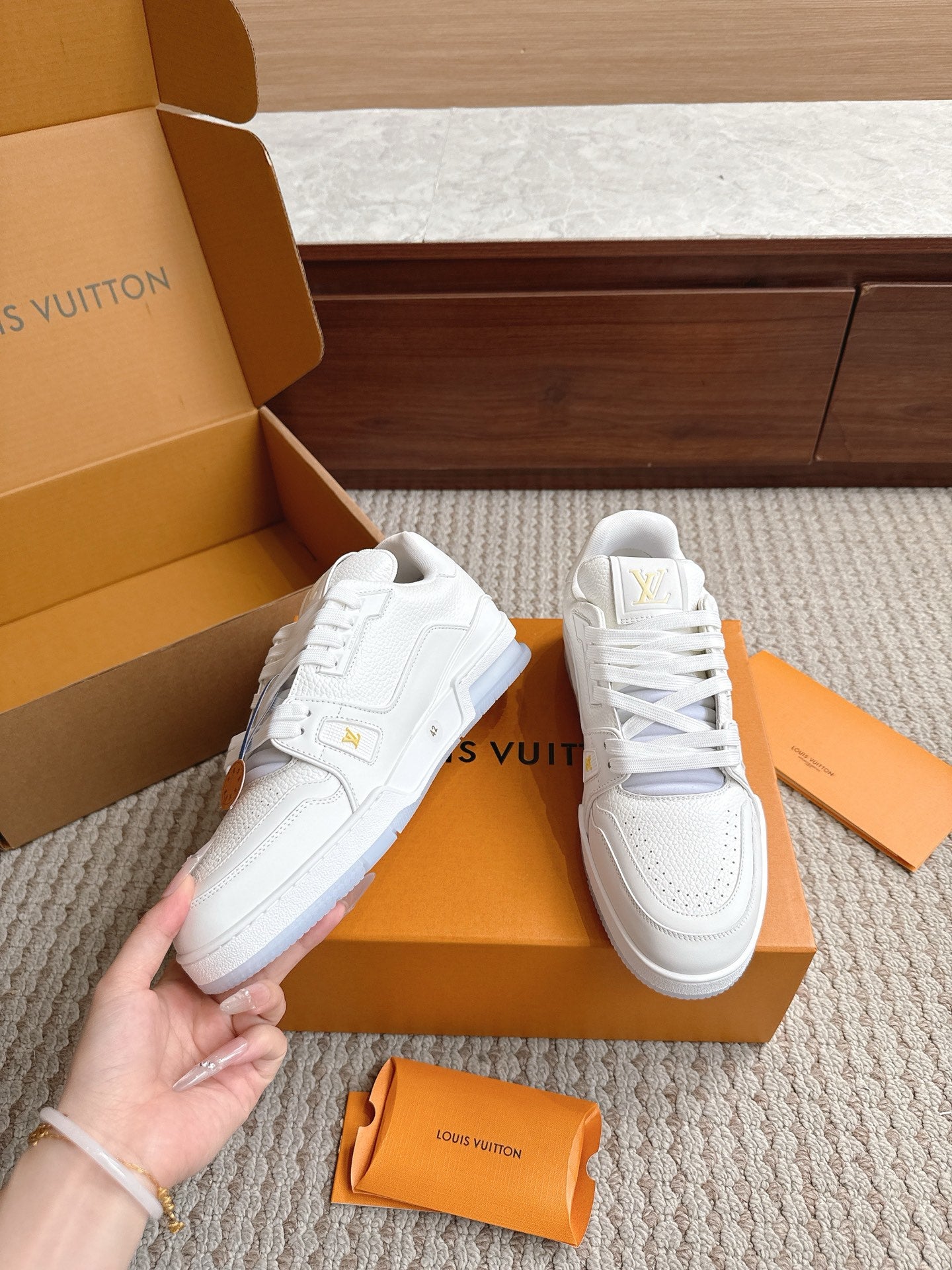 Trainer Sneaker 102