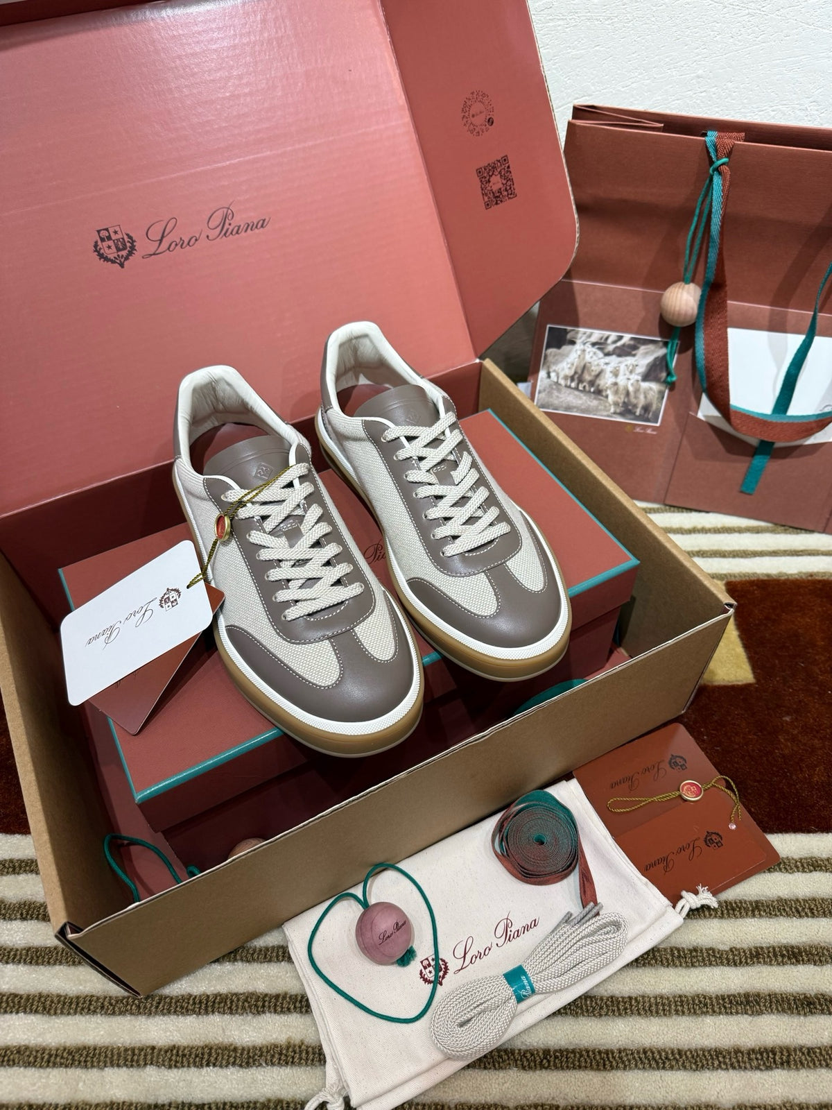 Tennis Walk shoe