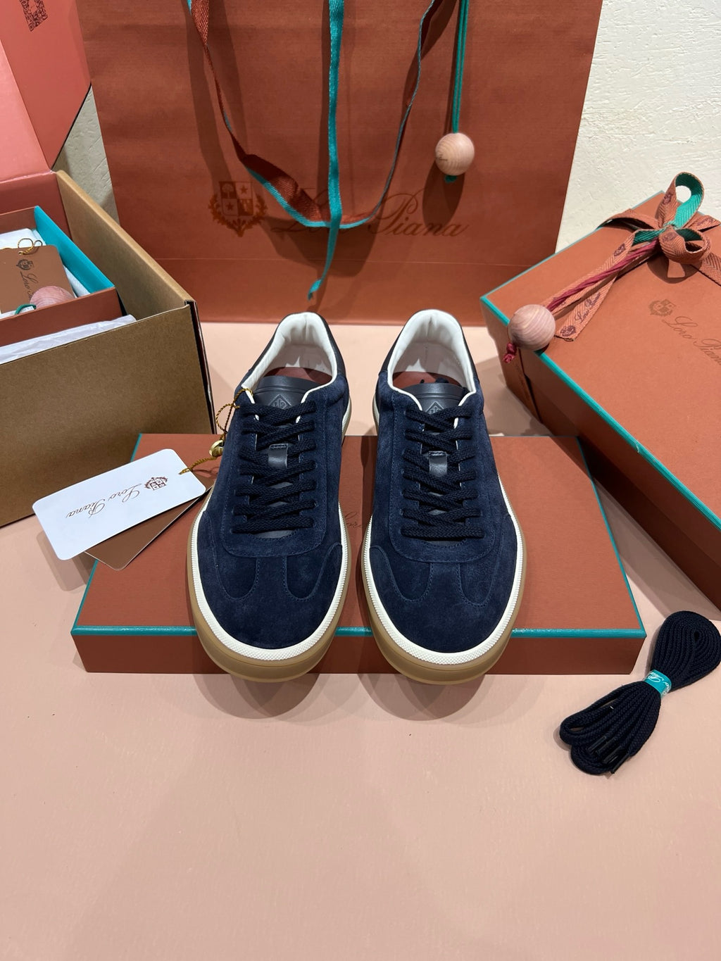 Tennis Walk shoe