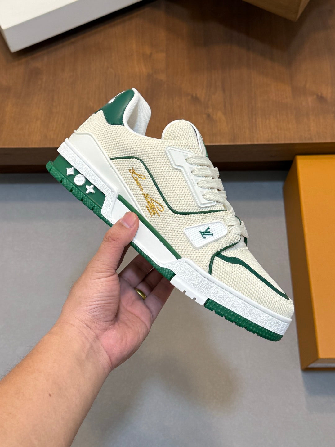 Trainer Sneaker 115
