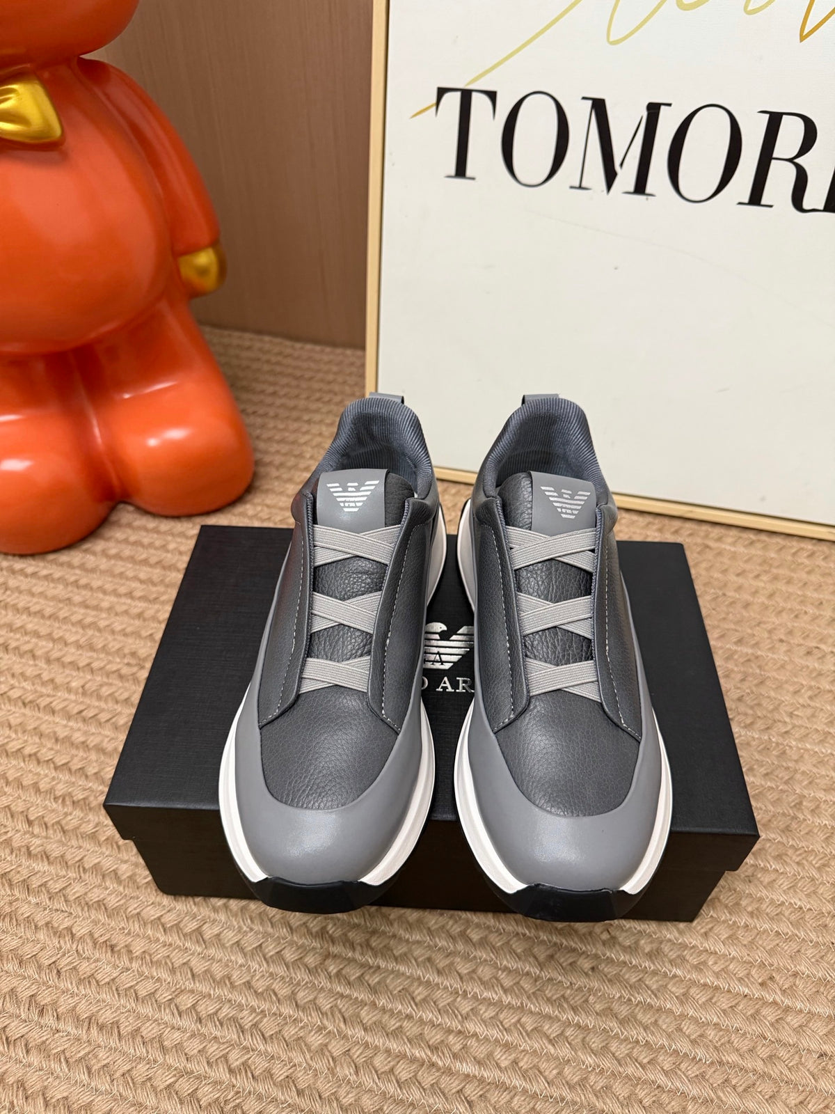 SUEDE TRIPLE STITCH™ MONTE SNEAKERS
