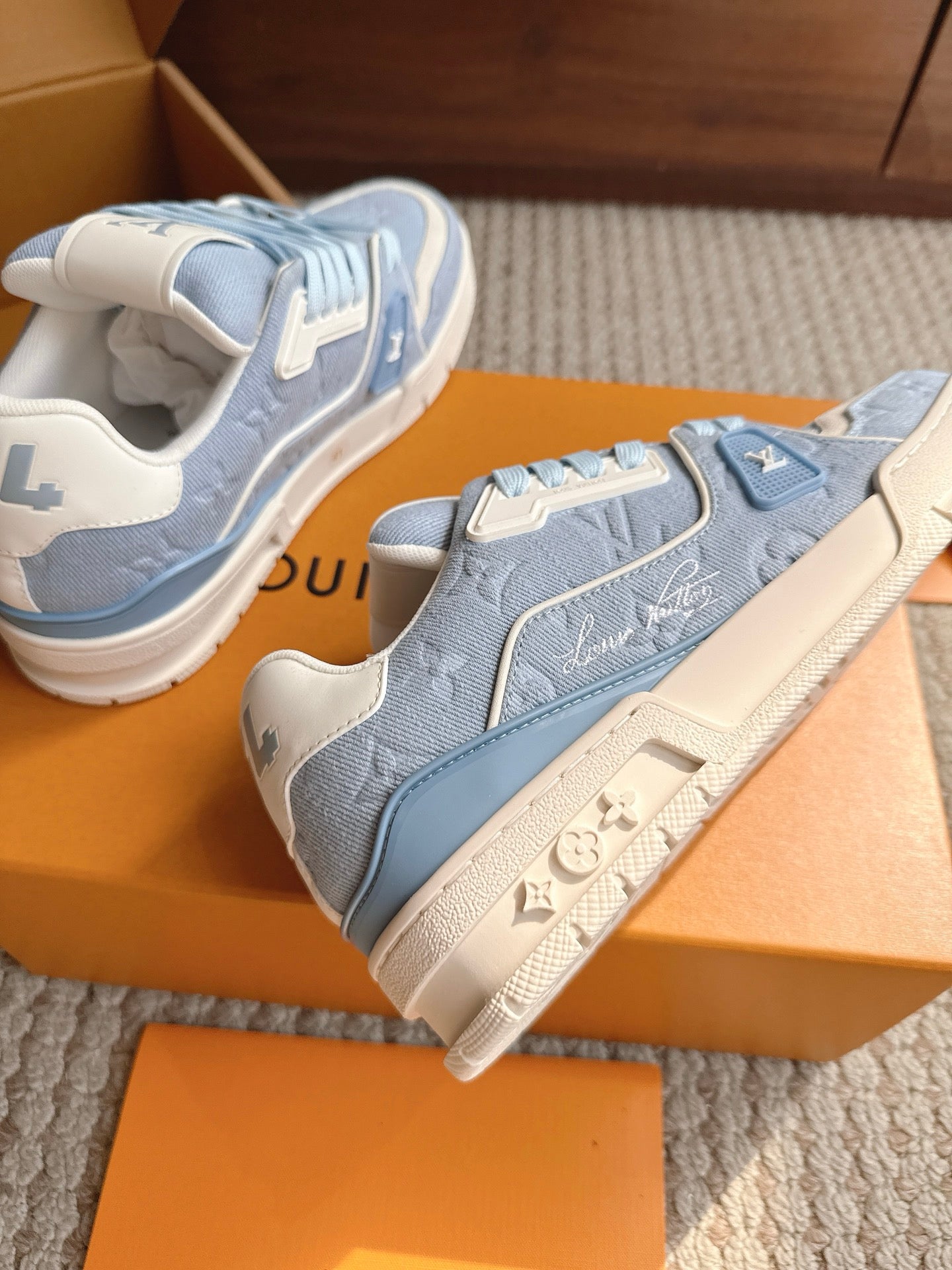 Trainer Sneaker 113
