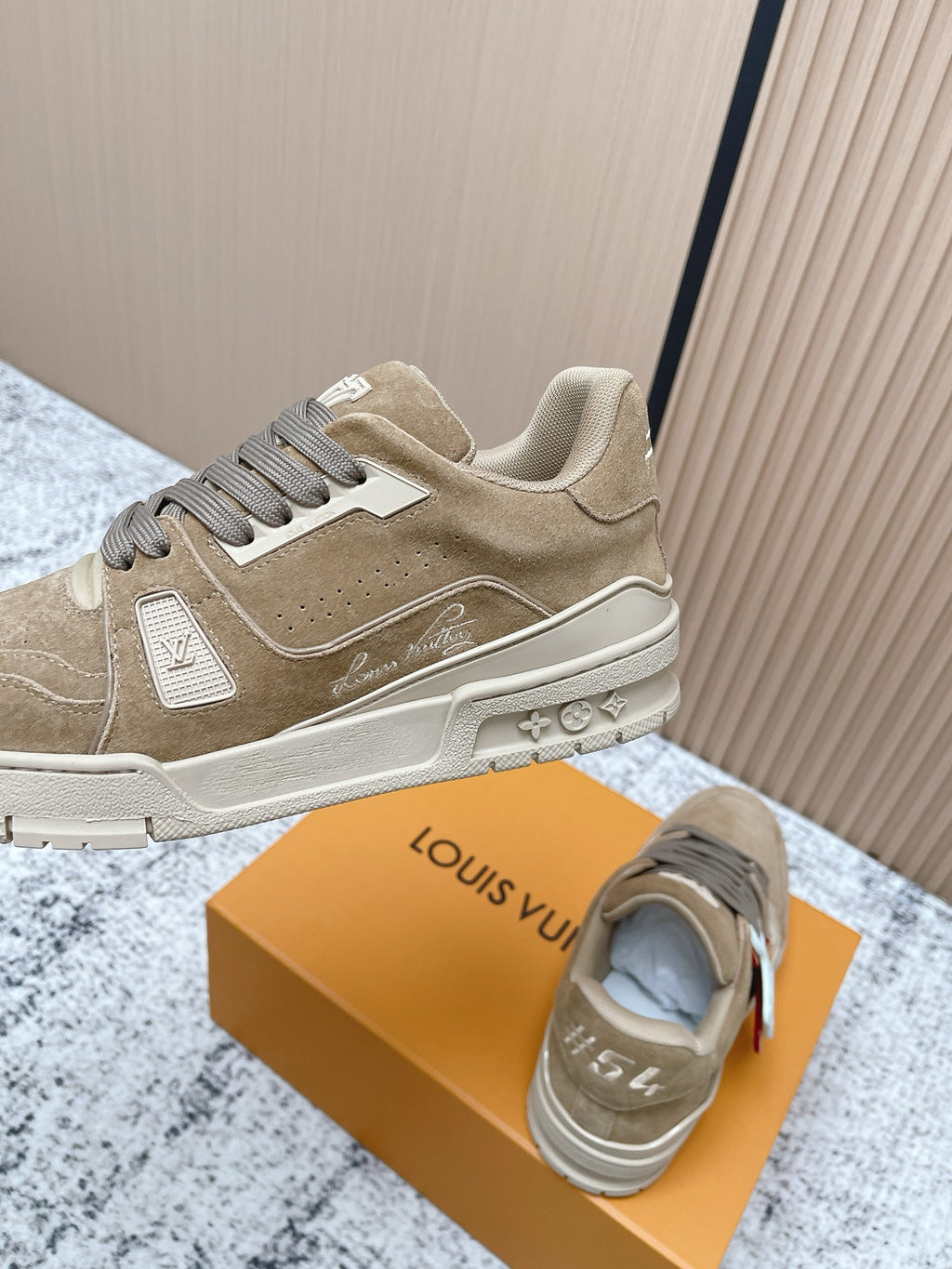 Trainer Sneaker 111