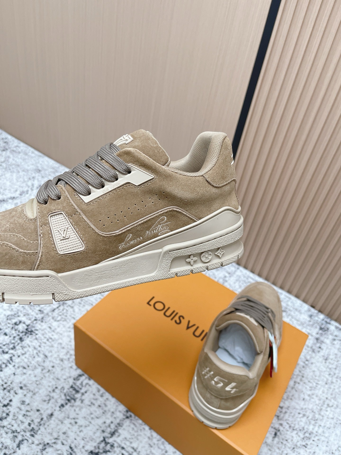 Trainer Sneaker 111