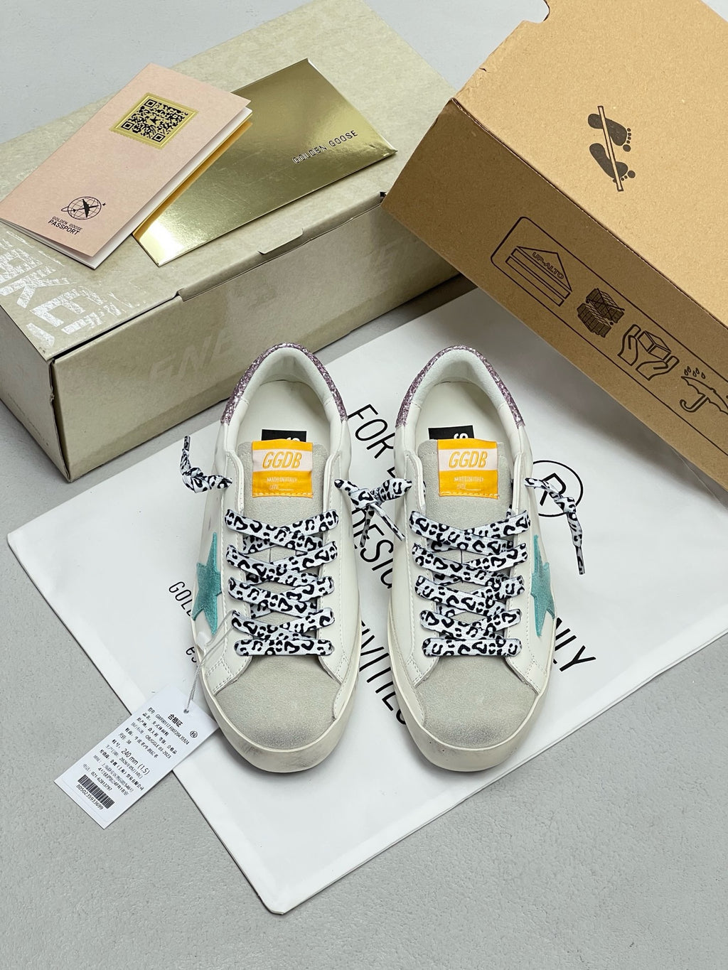 G.G Sneaker 111