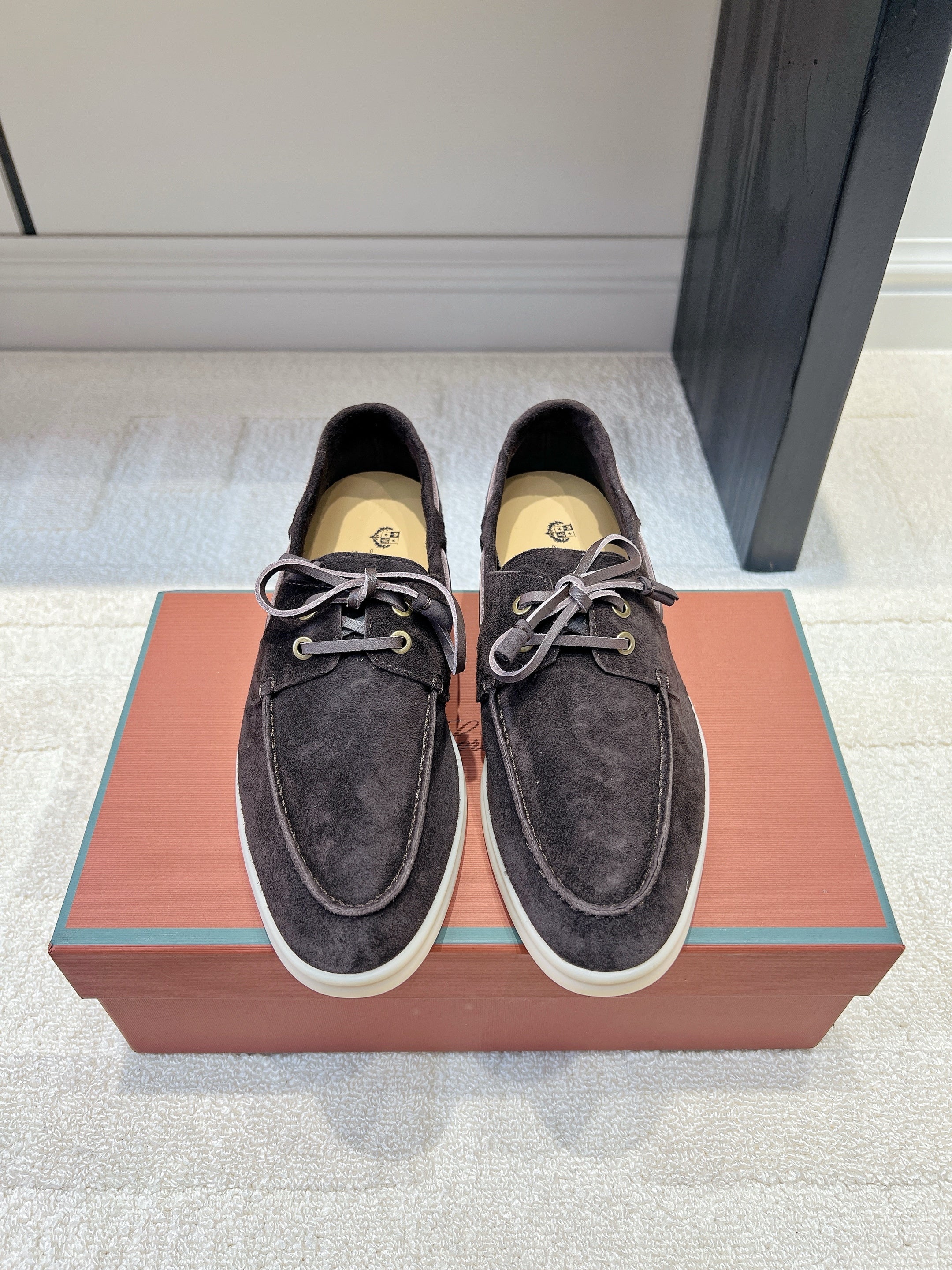 Classic Suede Boat Loafers – Casual Lace-Up Deck Shoes