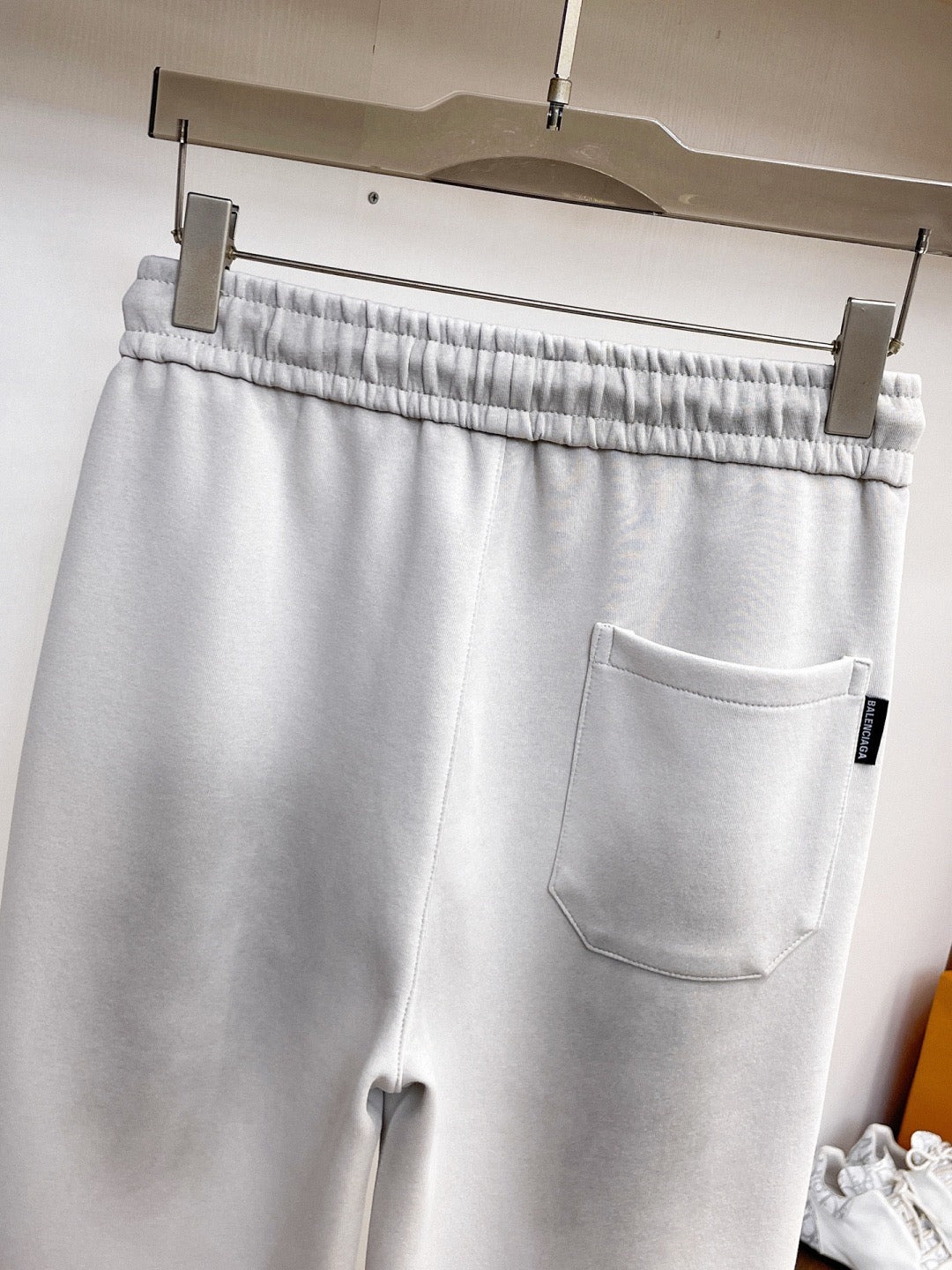 Sweatpant 102