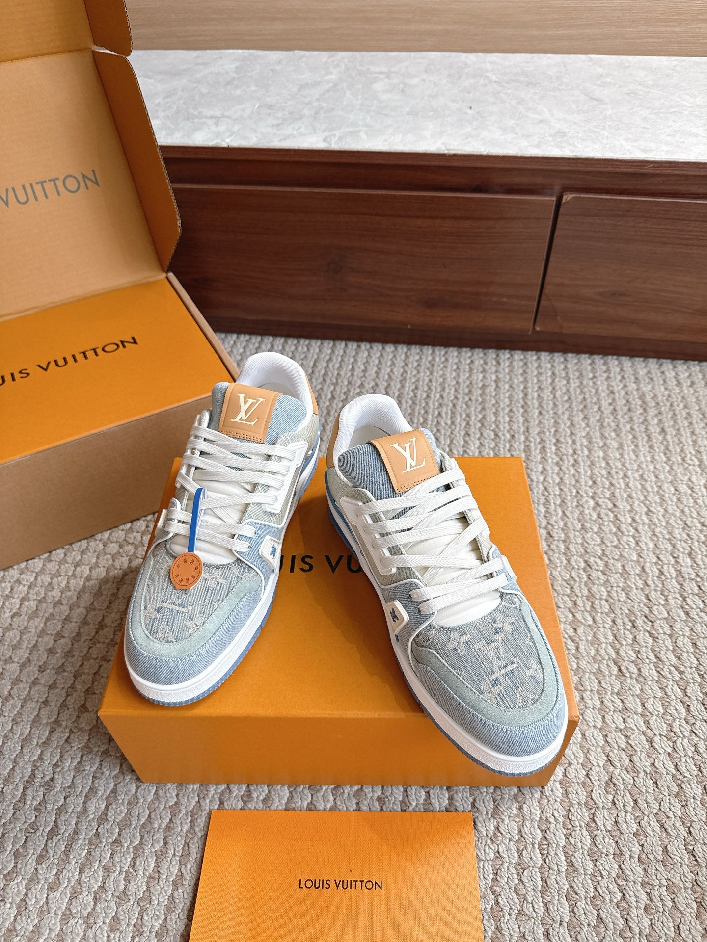 Trainer Sneaker 101