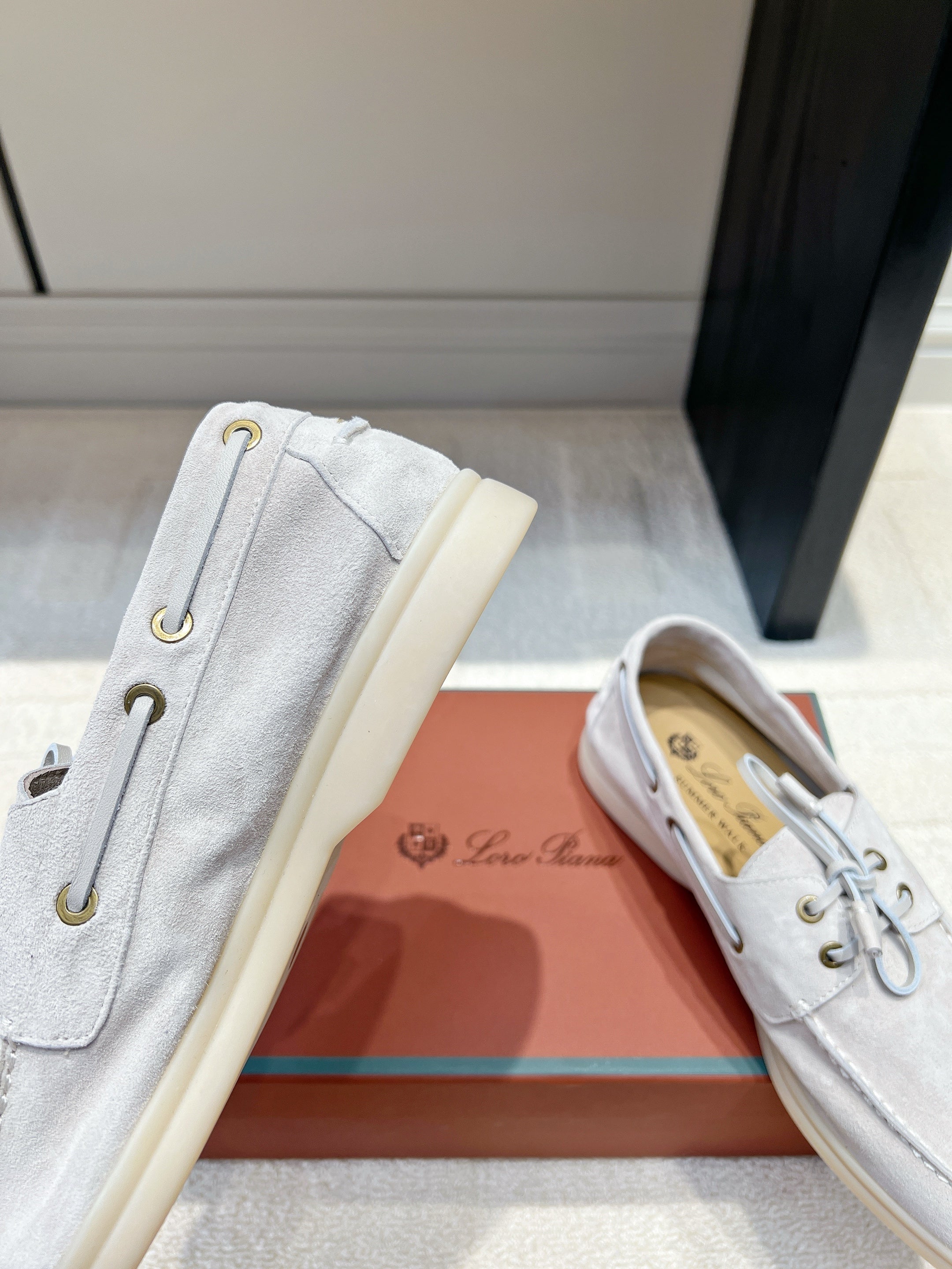 Classic Suede Boat Loafers – Casual Lace-Up Deck Shoes