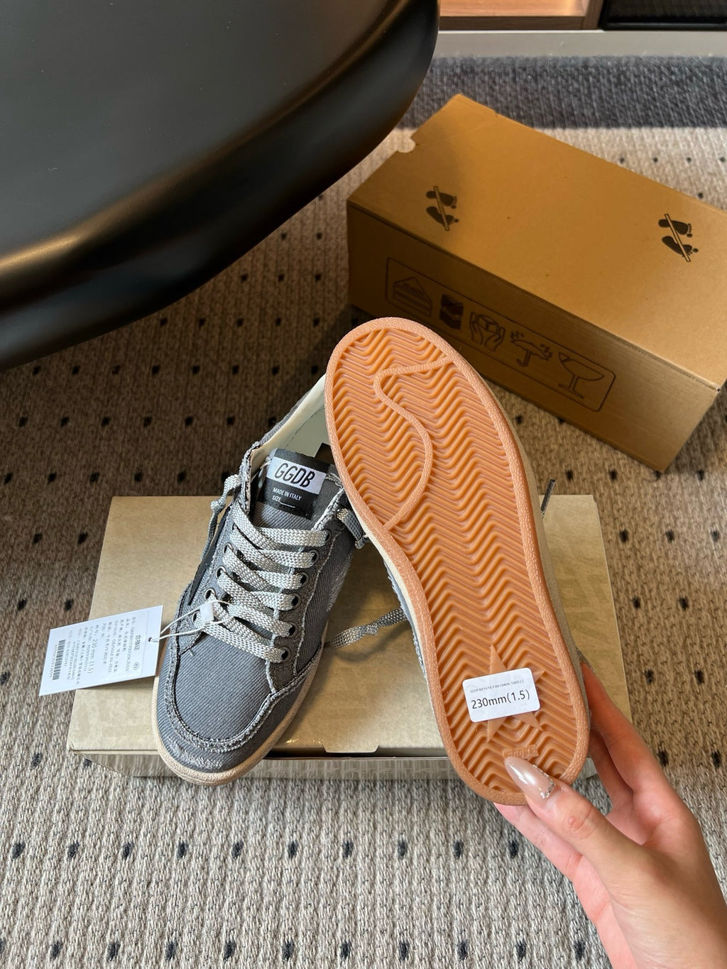 G.G Sneaker 103
