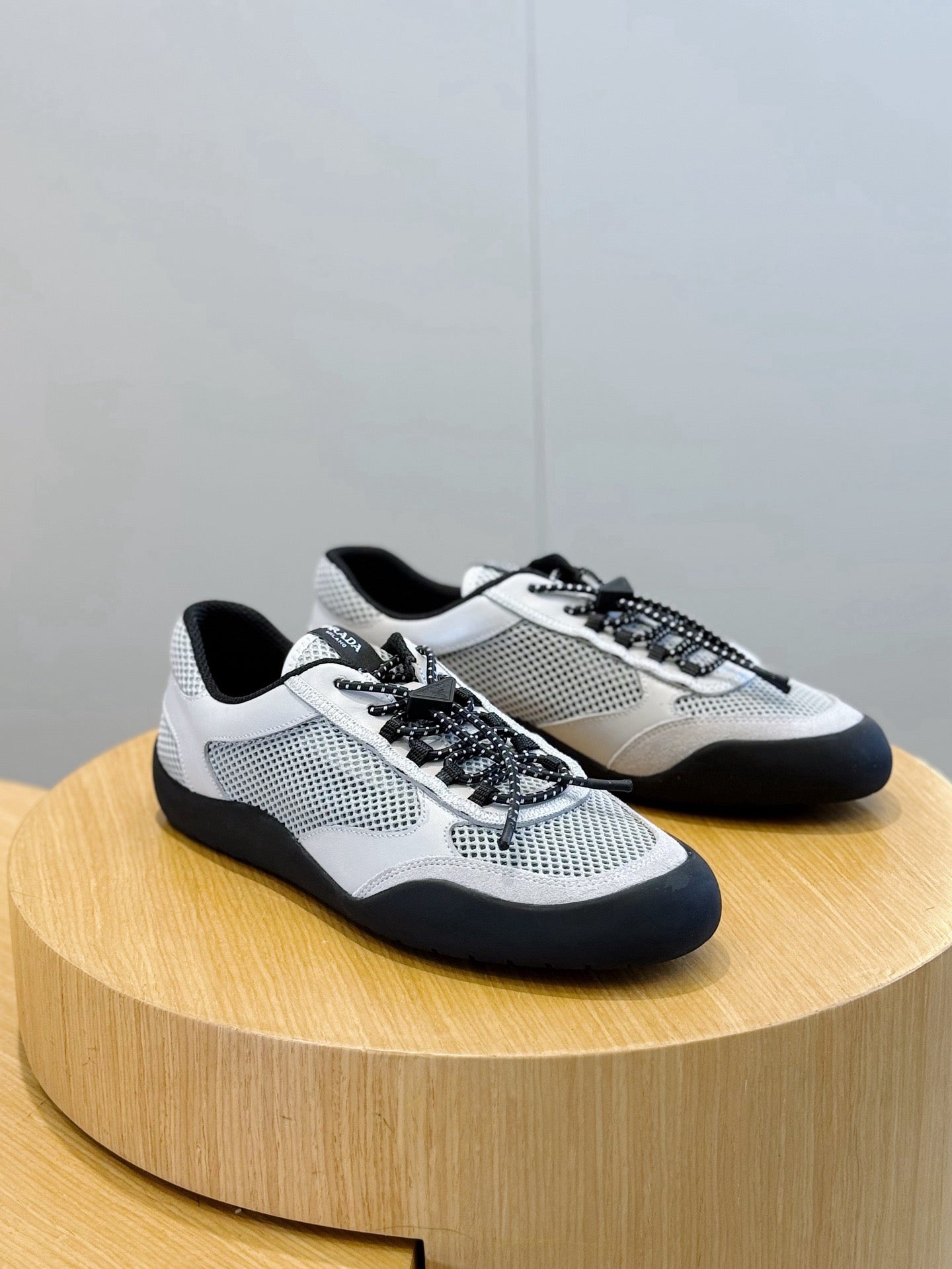 Sneaker 121