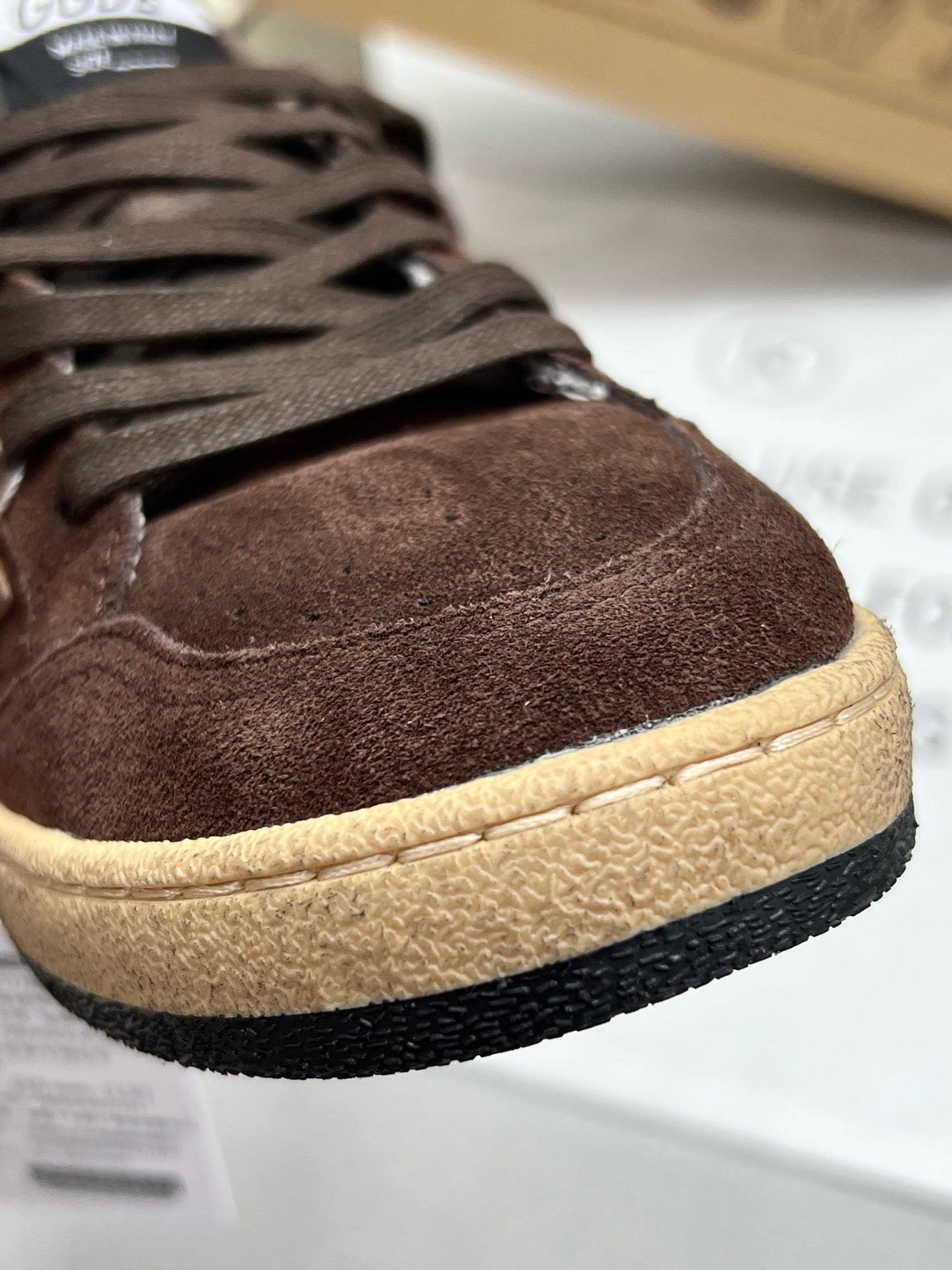 G.G Sneaker 109