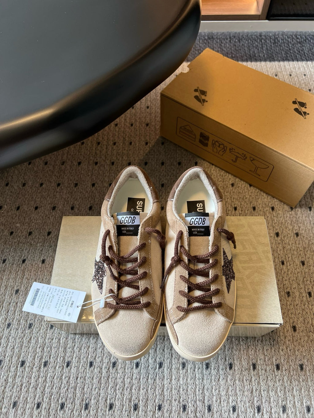 G.G Sneaker