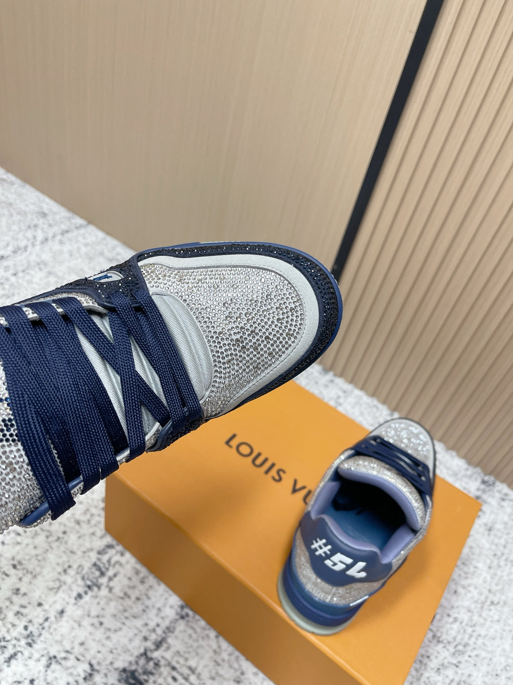 Trainer Sneaker 108