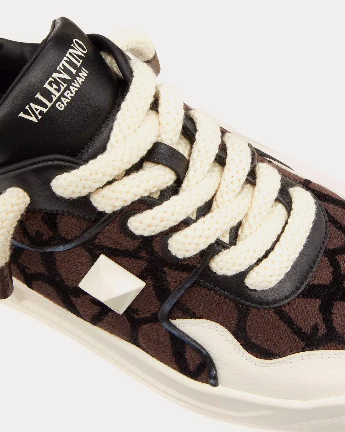 ONE STUD XL Nappa Leather & Toile Iconographe Fabric Fondant Low Top Sneakers