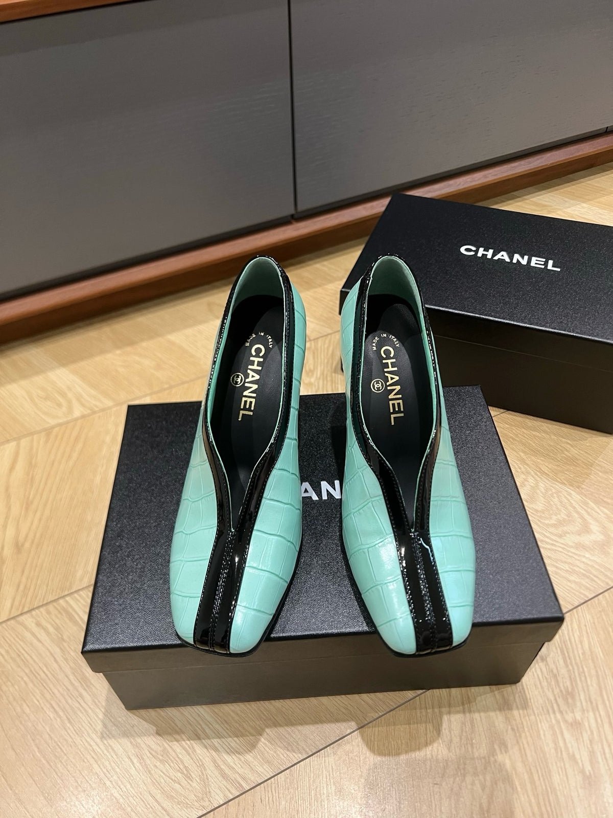 Lambskin & Patent Calfskin