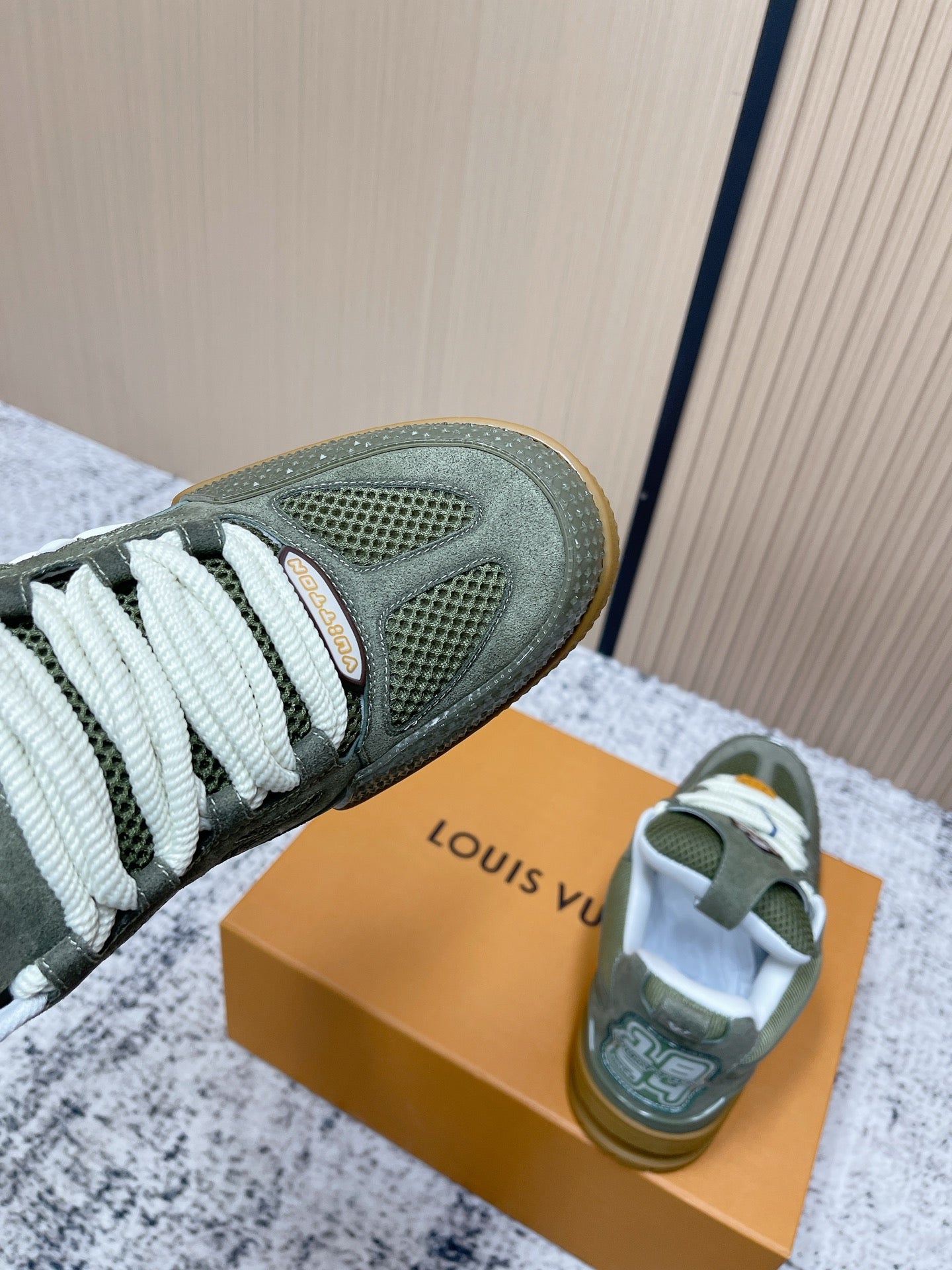 Trainer Sneaker 110