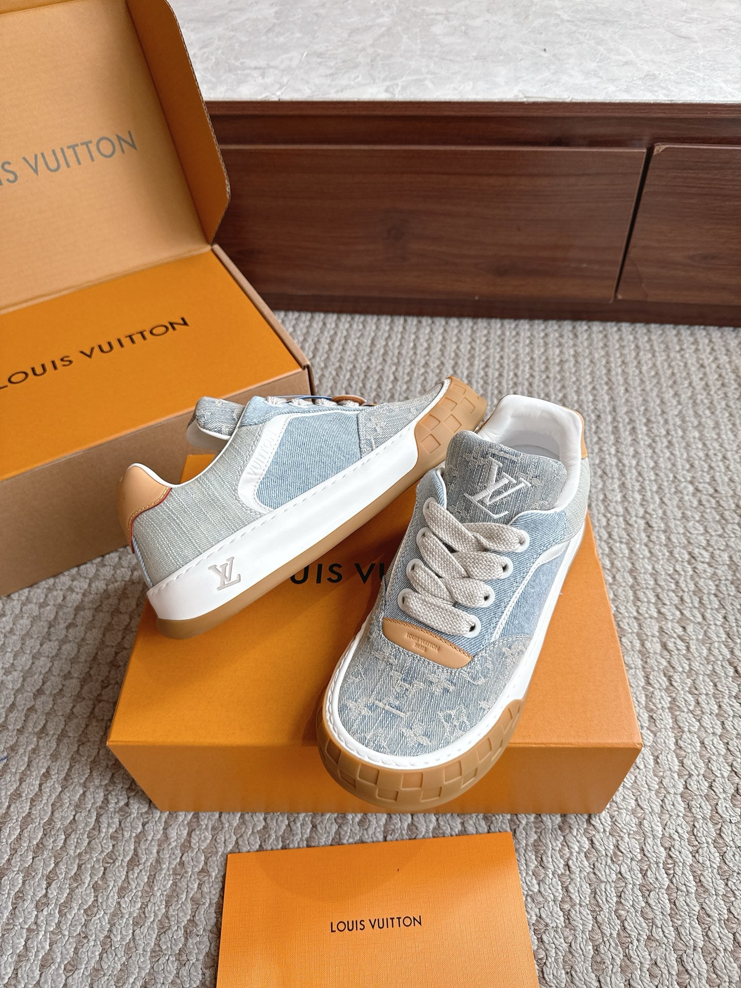 Trainer Sneaker 107