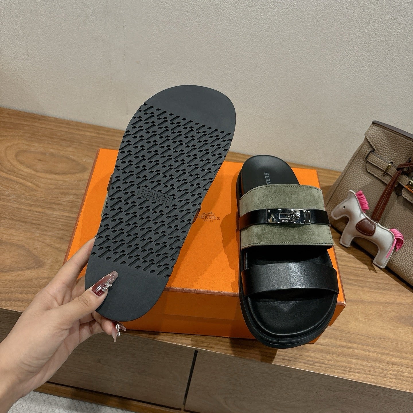 Leather Slipper