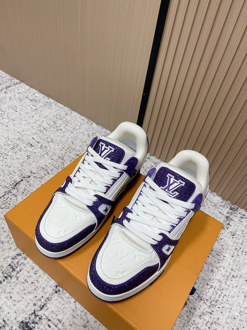 Trainer Sneaker 108