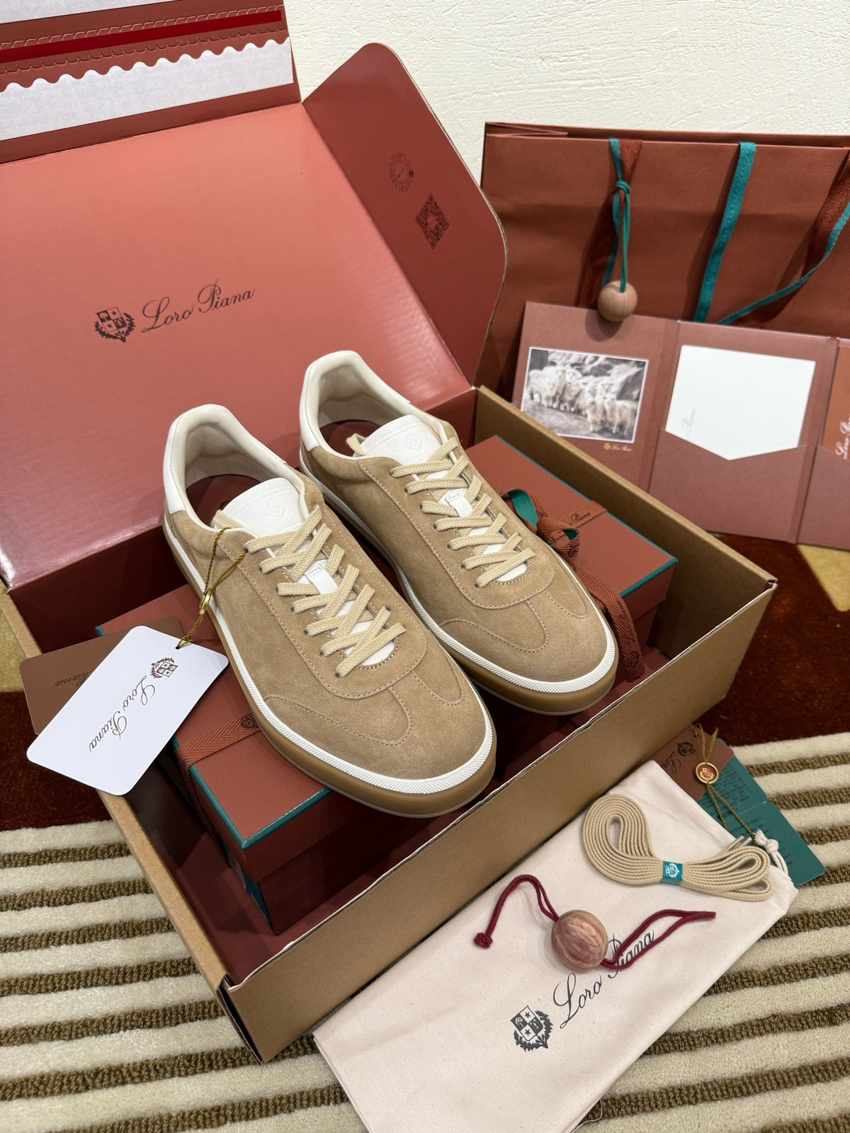 Tennis Walk shoe
