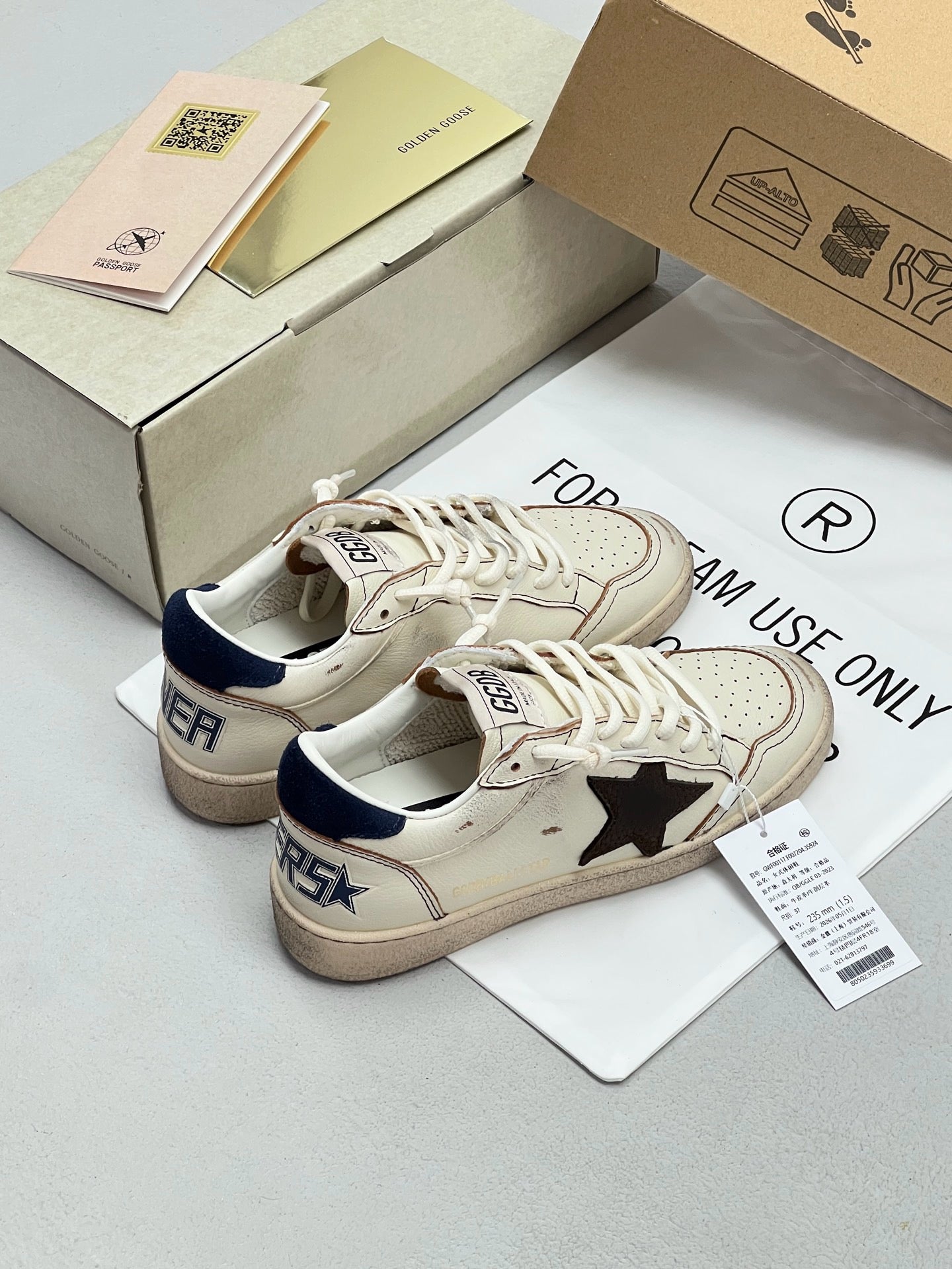 G.G Sneaker 110