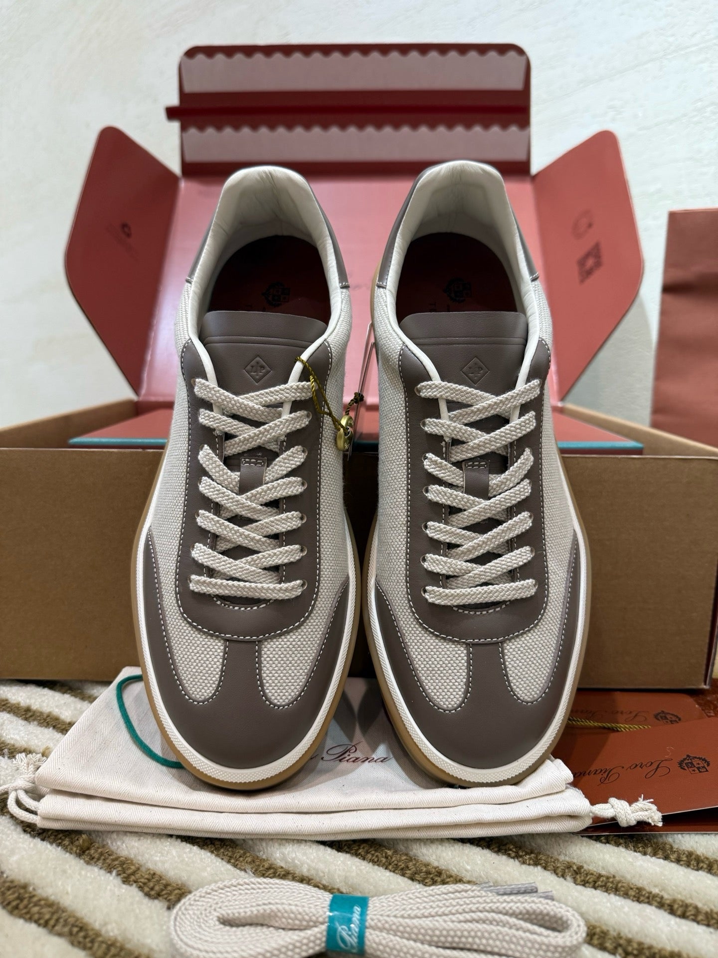 Tennis Walk shoe