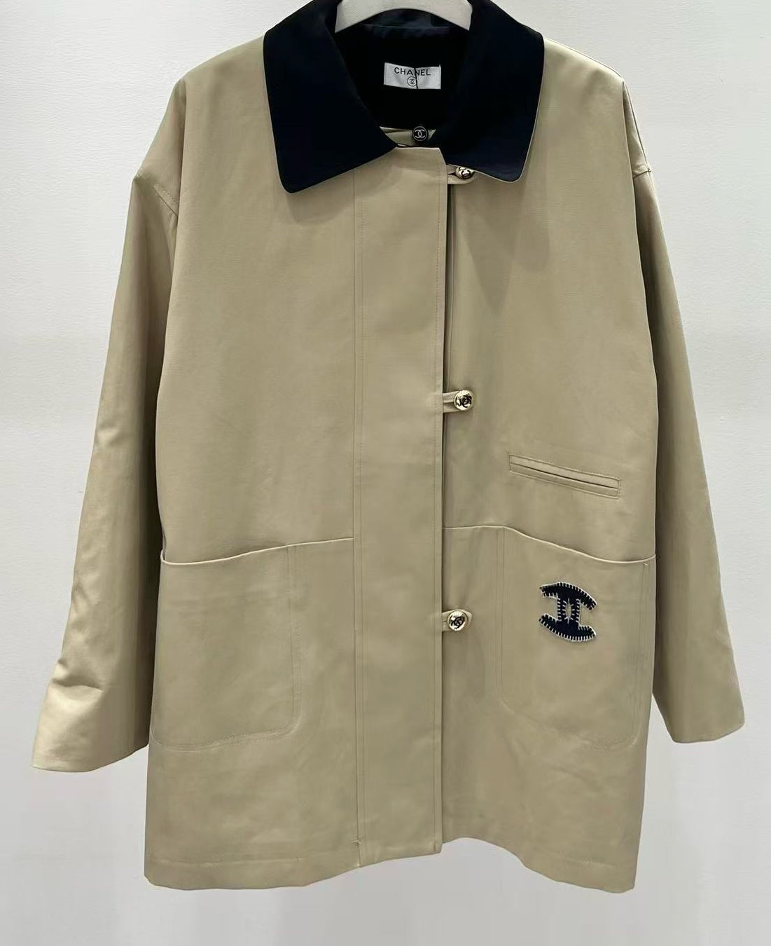 Corduroy-collar utility jacket