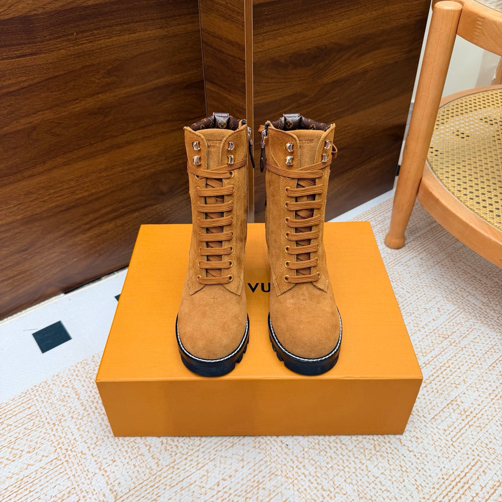 Star Trail Ankle Boot
