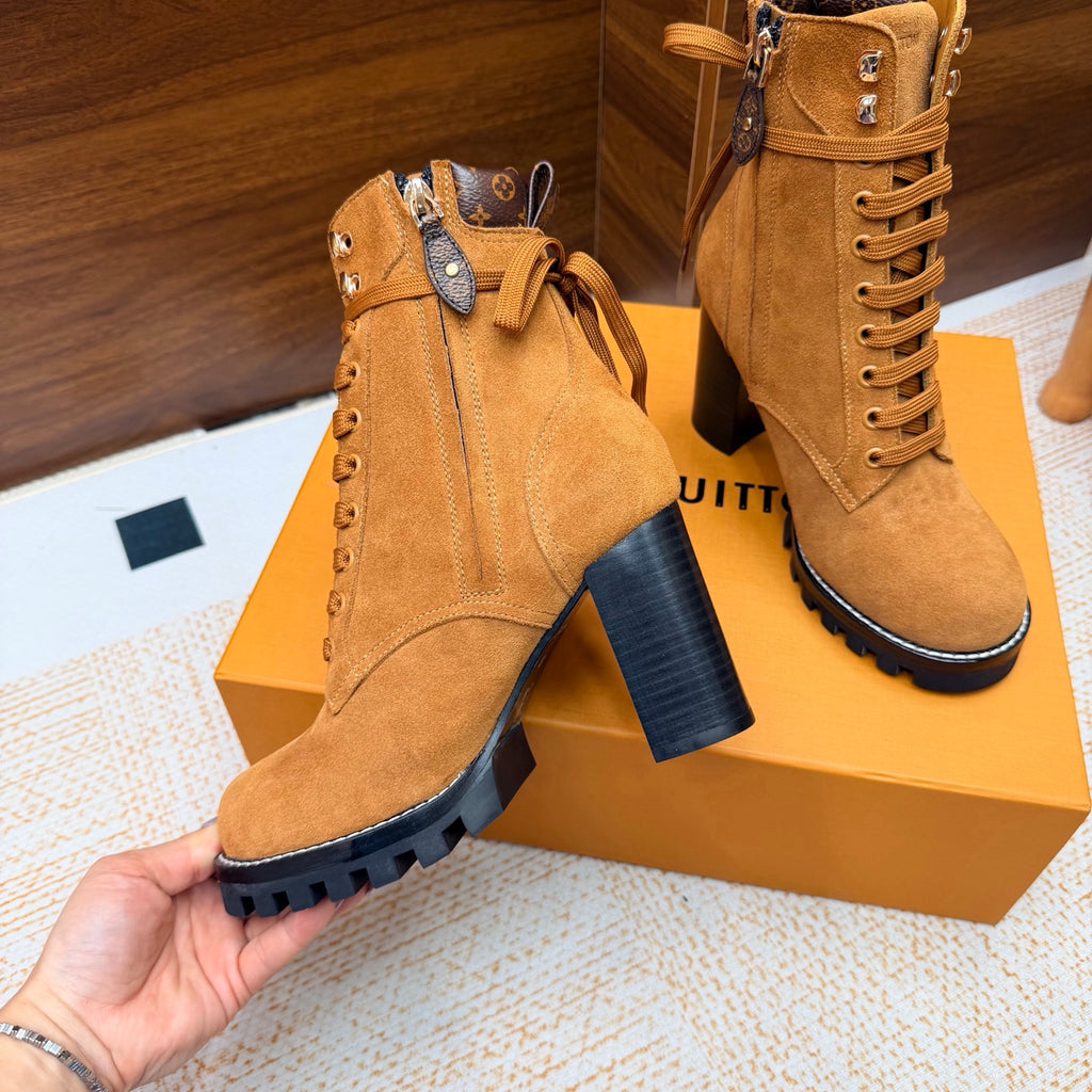 Star Trail Ankle Boot