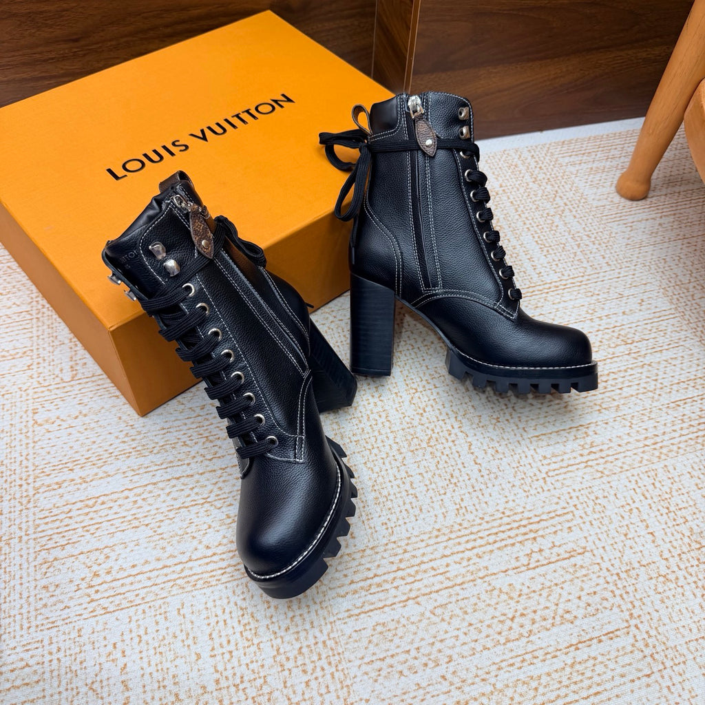 Star Trail Ankle Boot