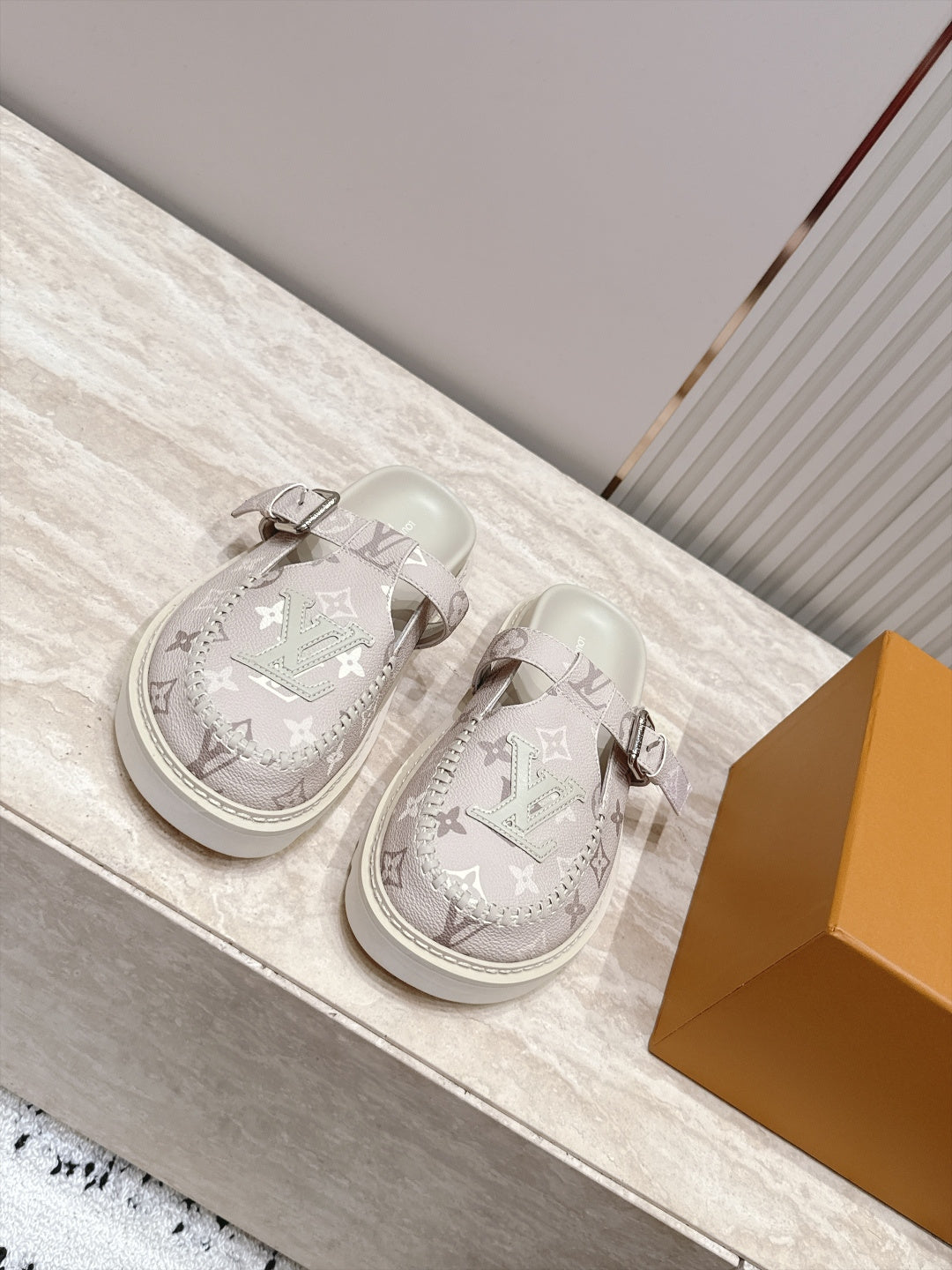 Cosy Flat Comfort Clog