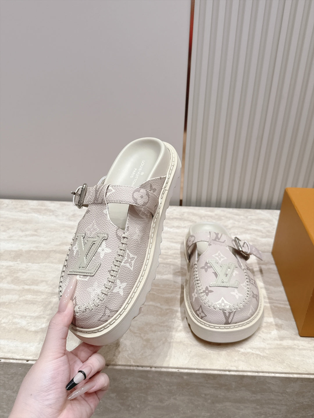 Cosy Flat Comfort Clog