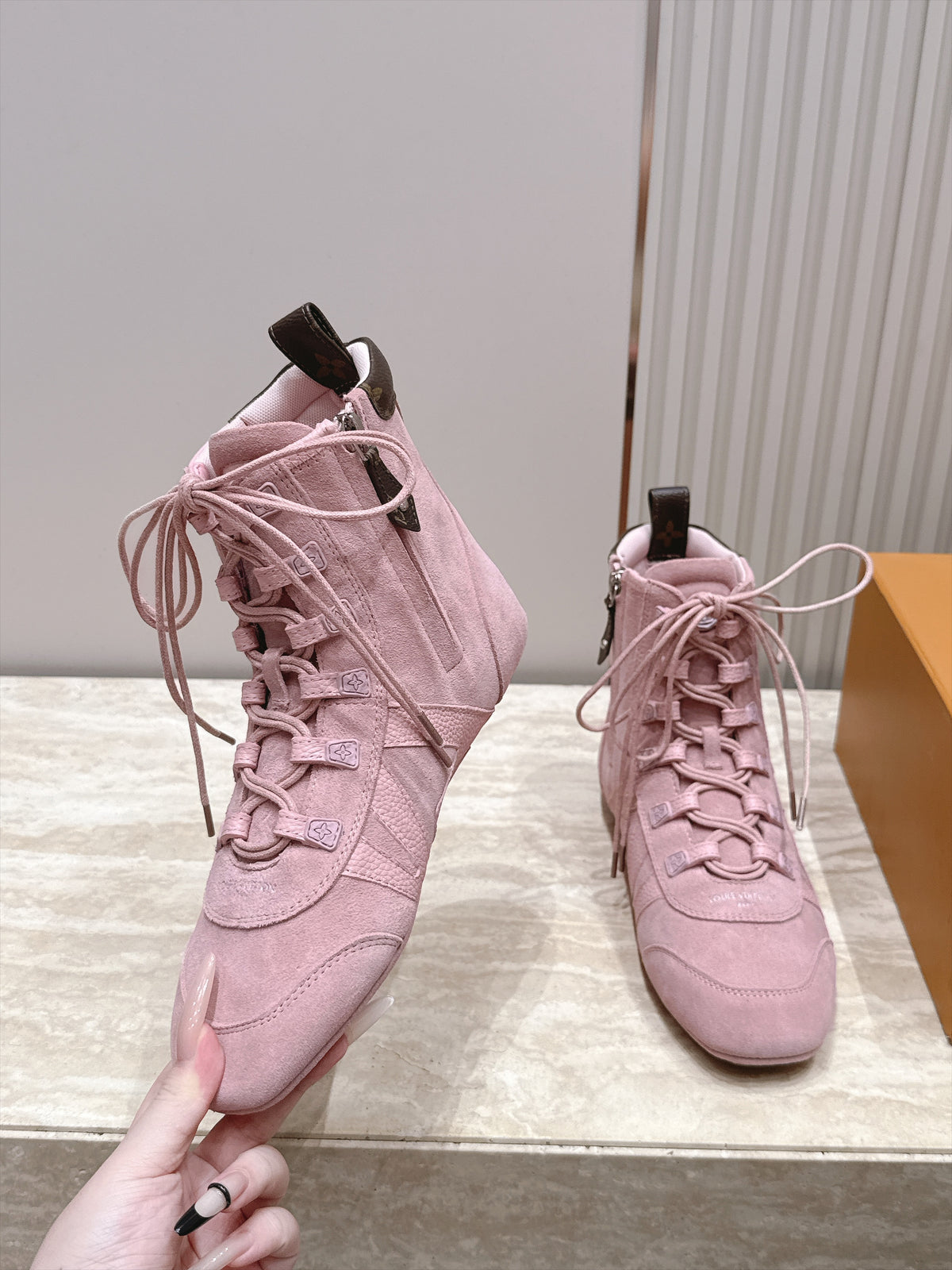 Sneakerina Ankle Boot