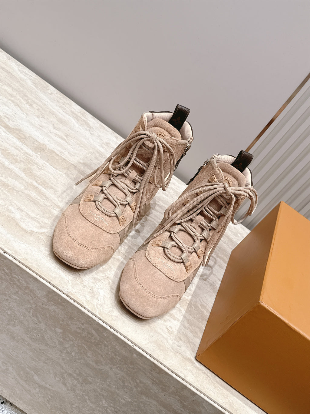 Sneakerina Ankle Boot