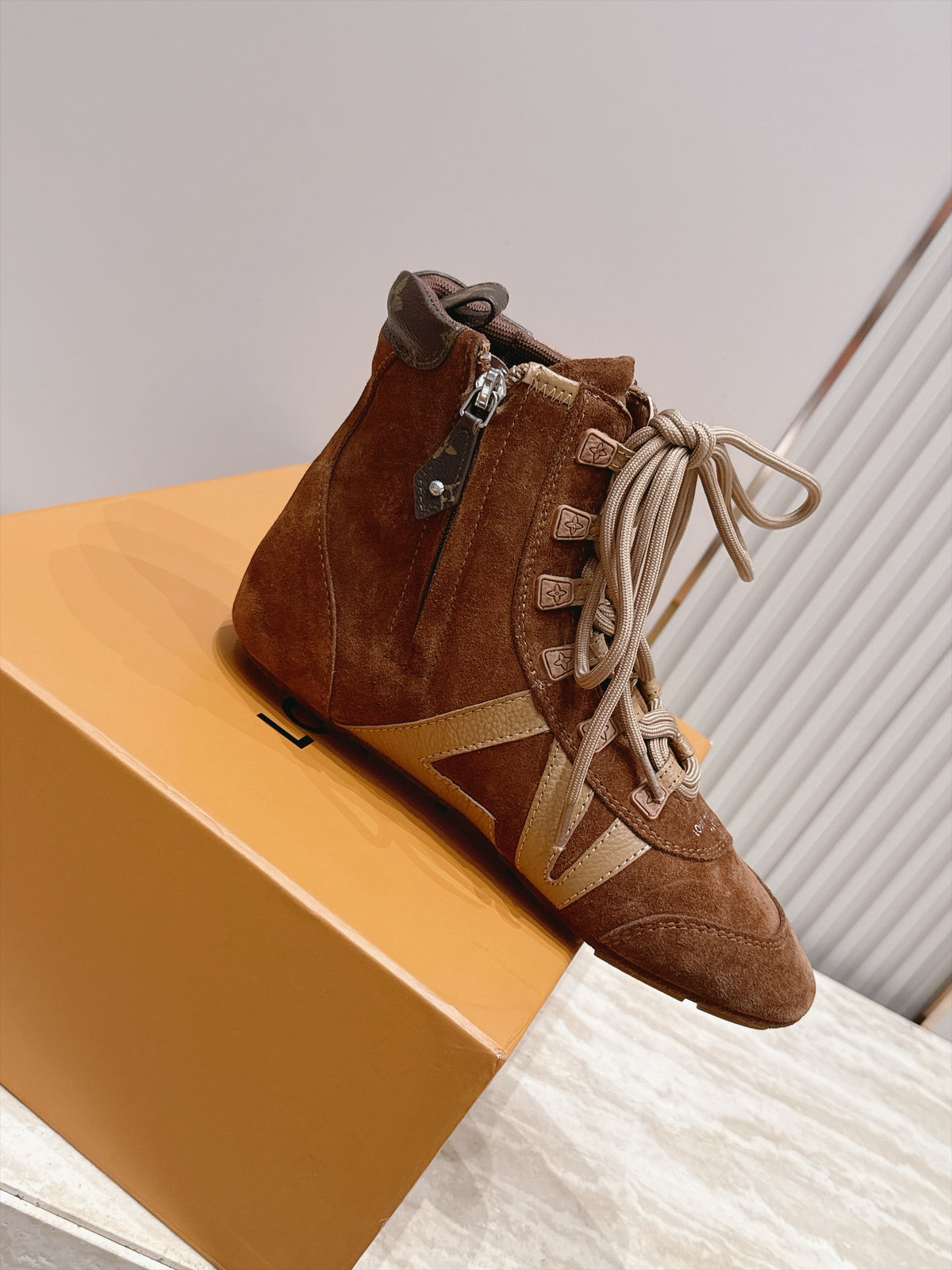 Sneakerina Ankle Boot