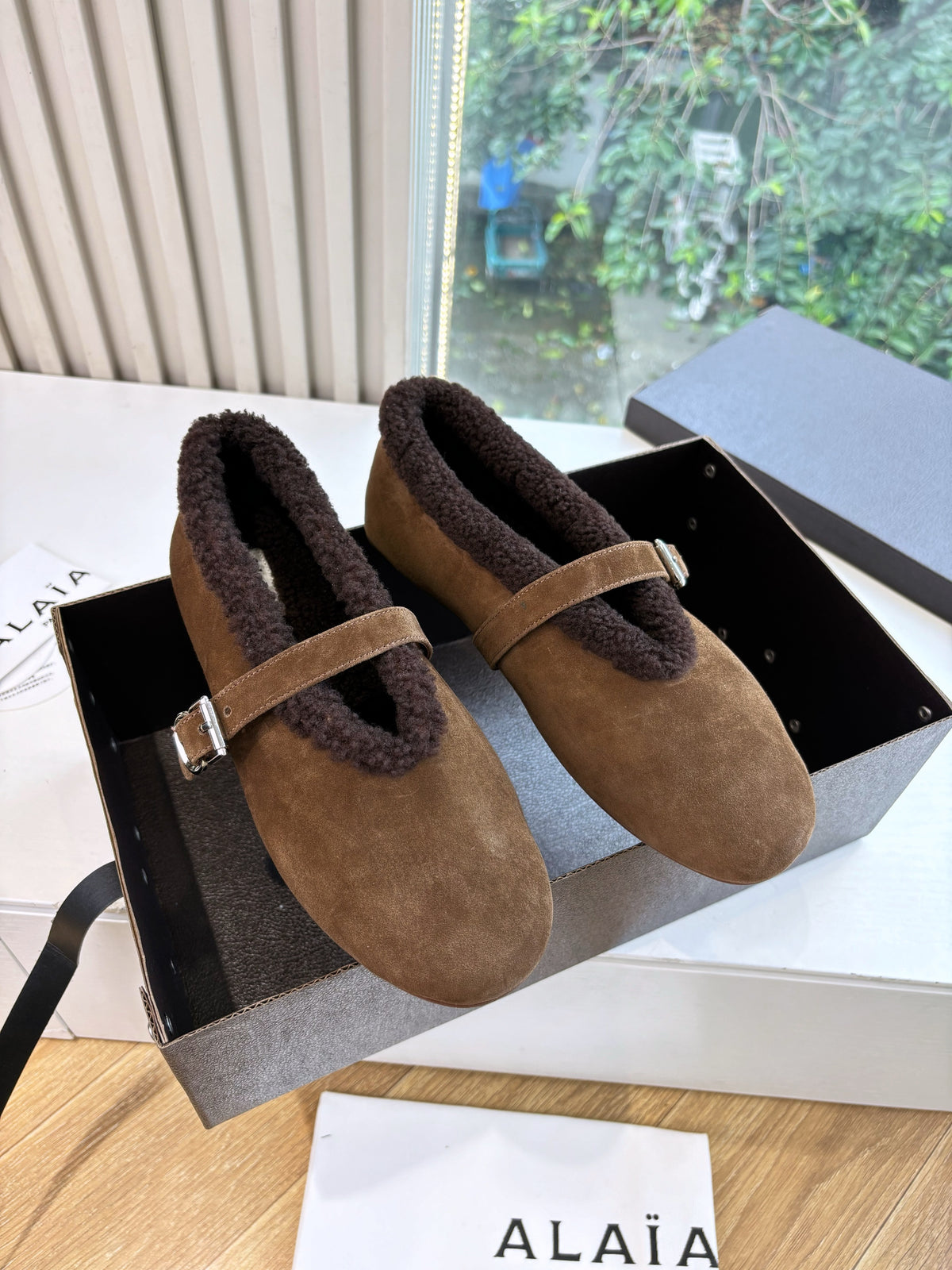 BALLET FLATS IN MERINO SHEARLING